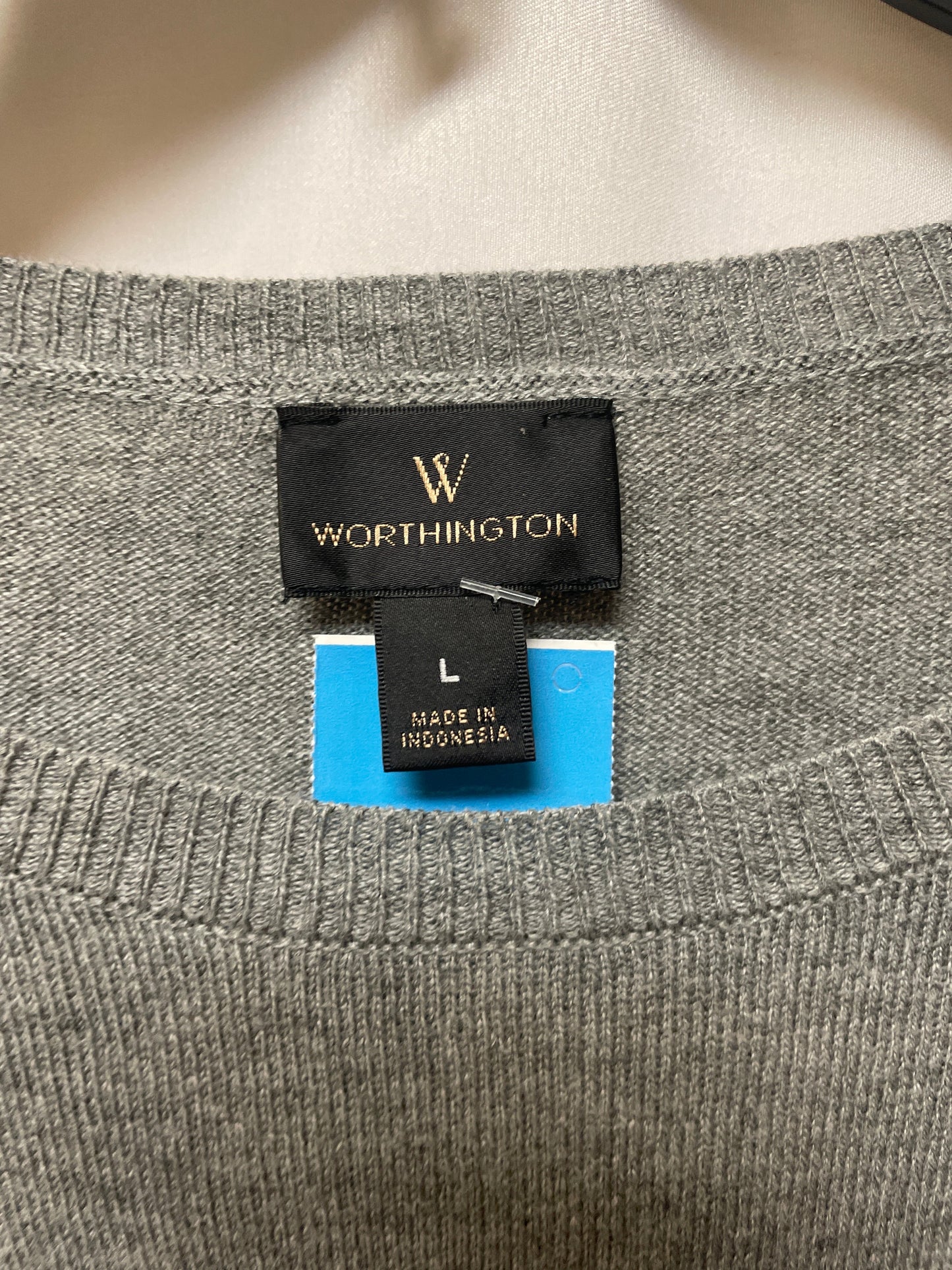 Sweater By Worthington In Grey, Size: L