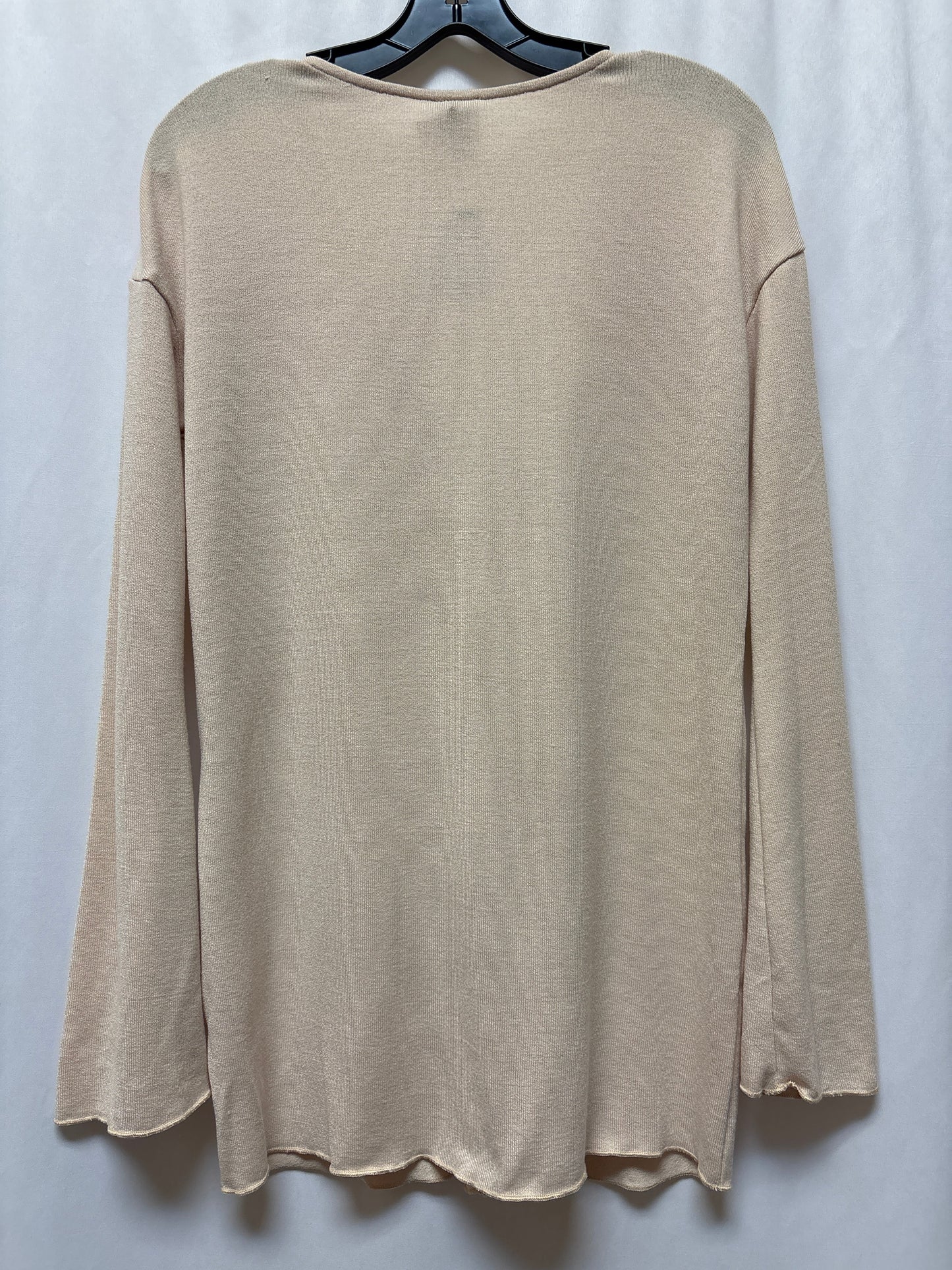Top Long Sleeve By Clothes Mentor In Beige, Size: S