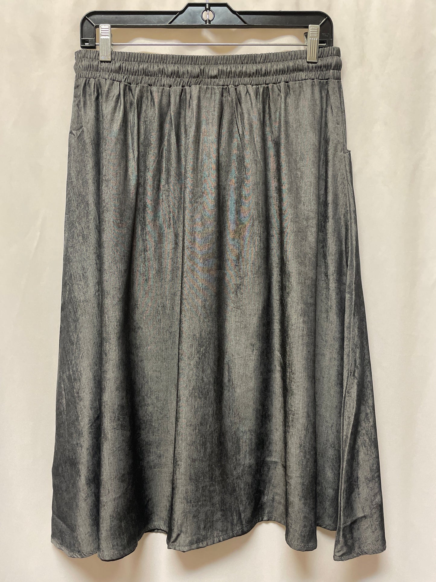 Skirt Midi By Lularoe In Grey, Size: Xs