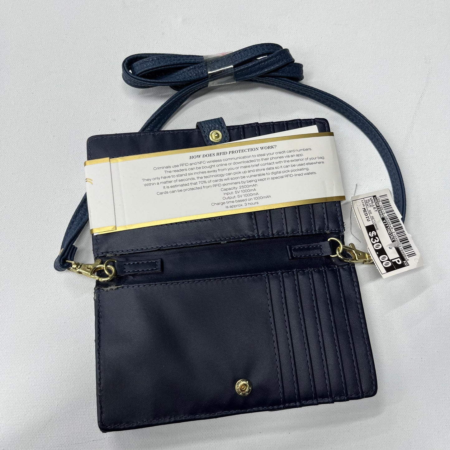 Wallet By Adrienne Vittadini  Size: Medium