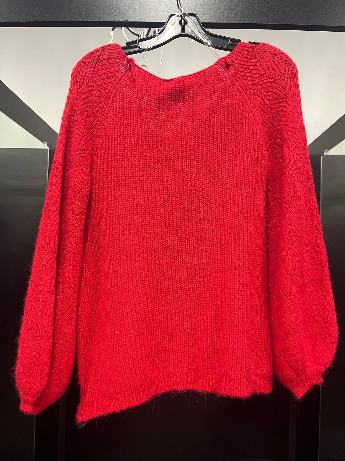 Sweater By Andree By Unit In Red, Size: S