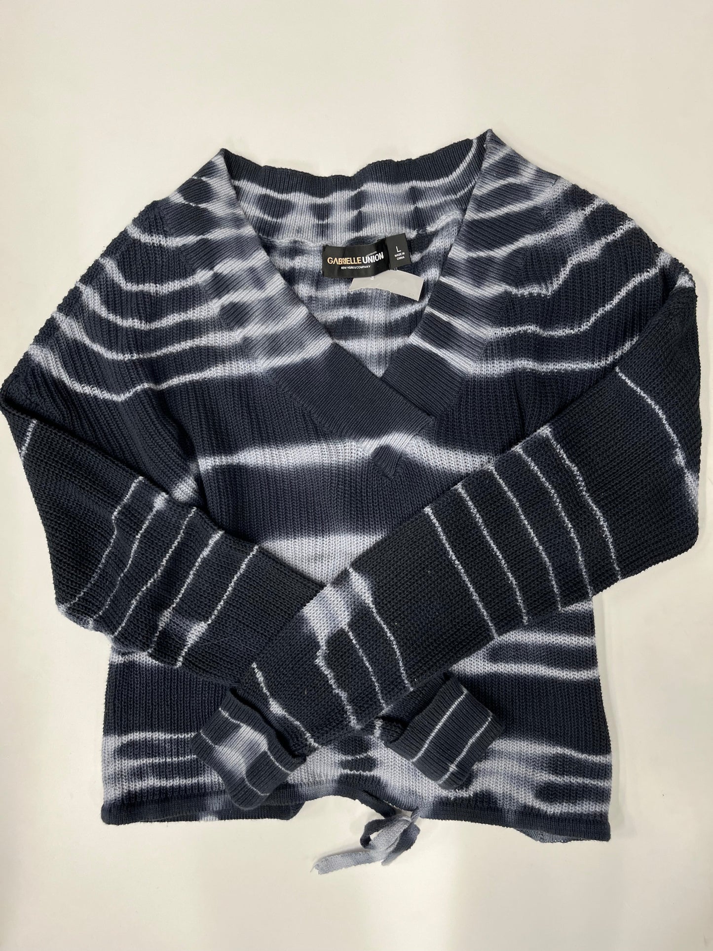 Sweater By Gabrielle  Size: L