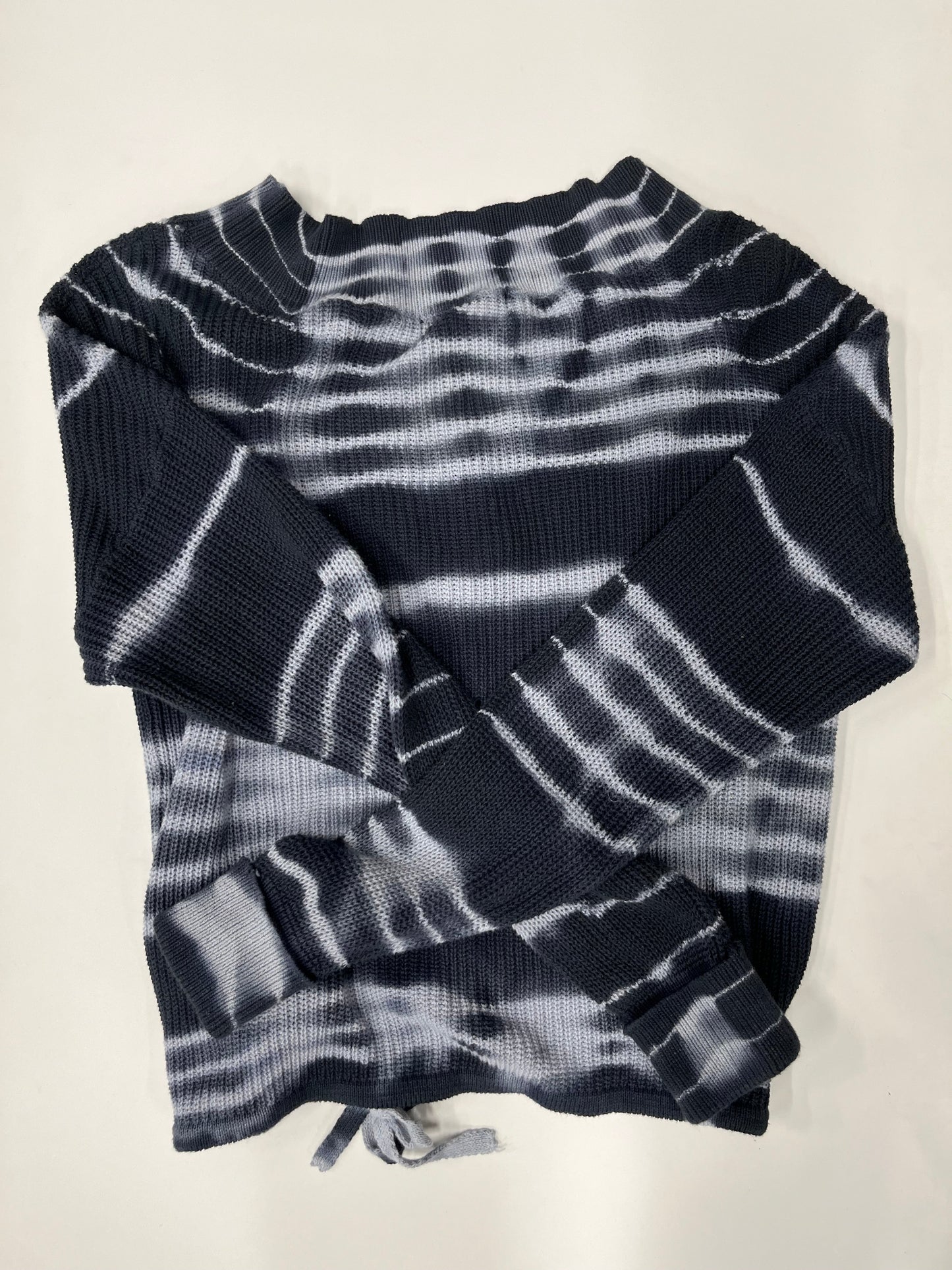 Sweater By Gabrielle  Size: L