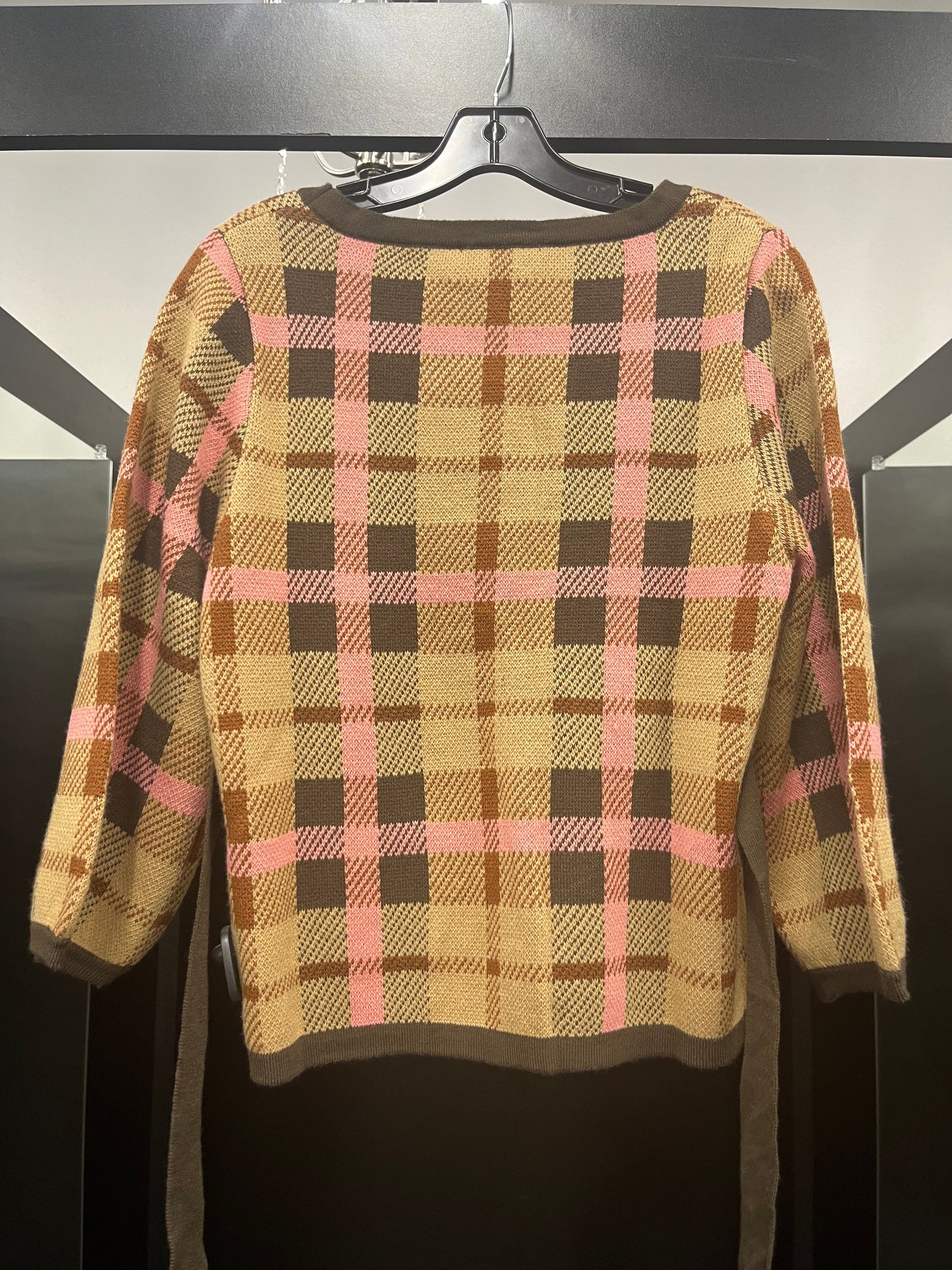 Sweater By New York And Co In Plaid, Size: M