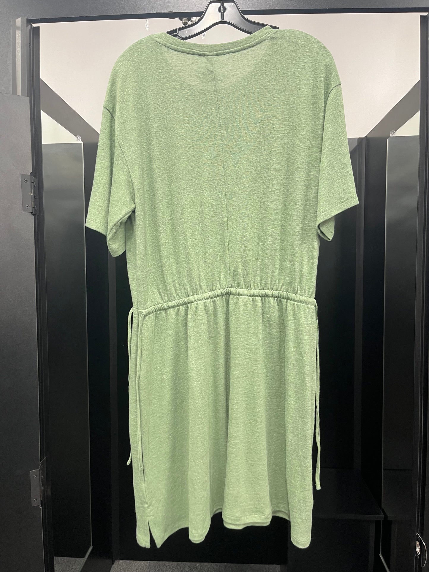 Dress Casual Short By Old Navy In Green, Size: L