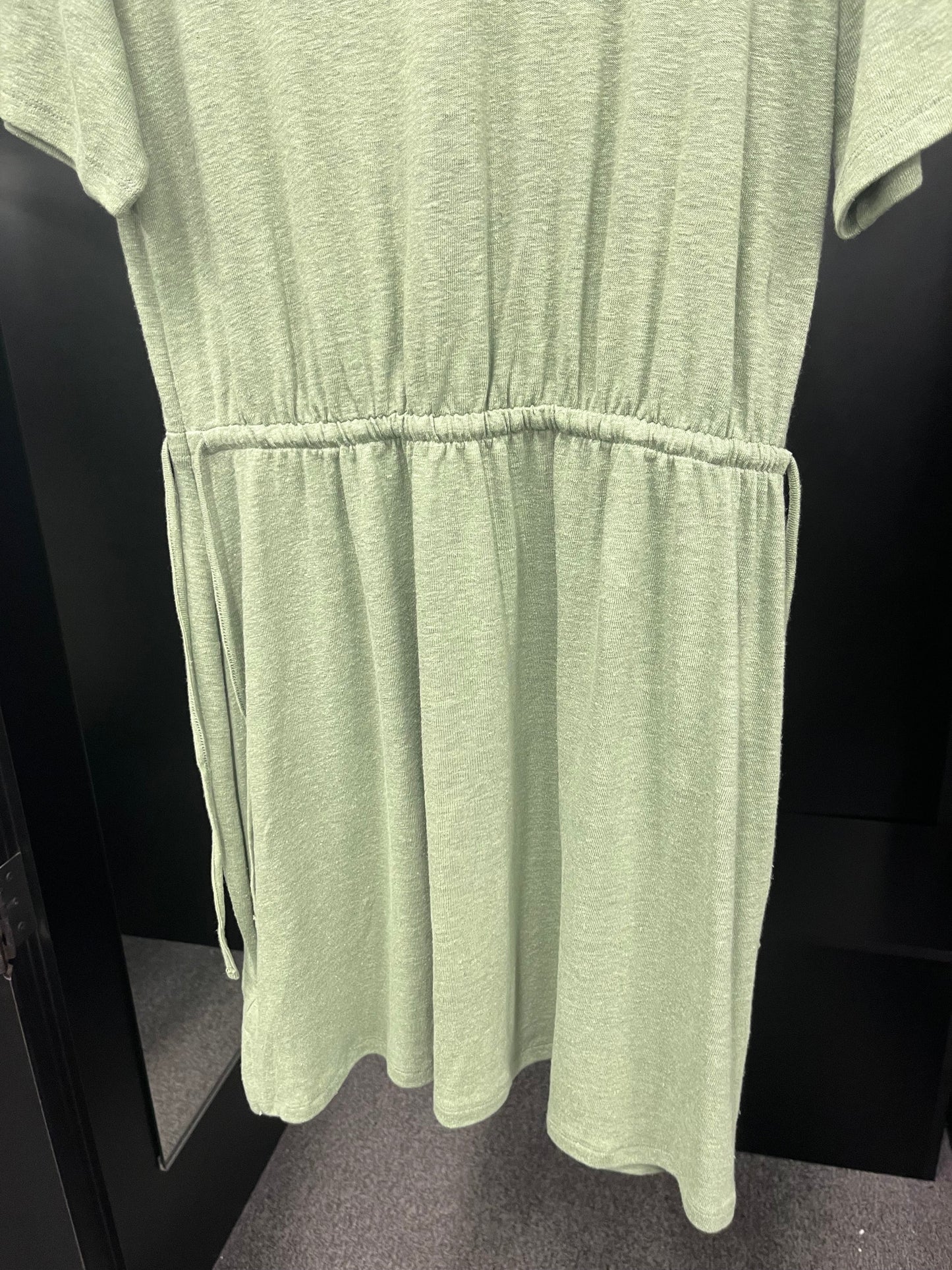 Dress Casual Short By Old Navy In Green, Size: L