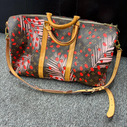Handbag Luxury Designer By Louis Vuitton, Size: Large