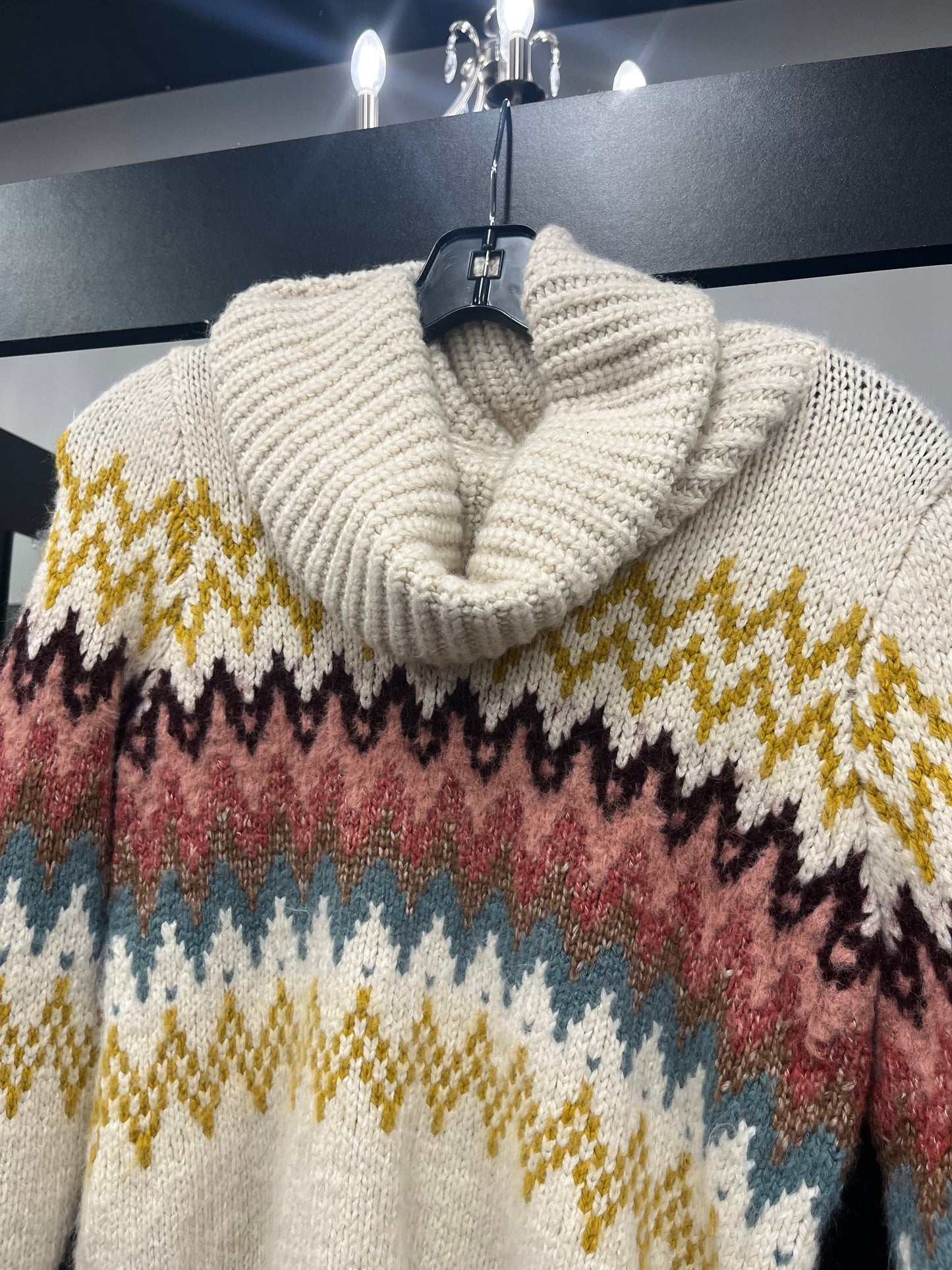Multi-colored Sweater Loft, Size Petite   Xs