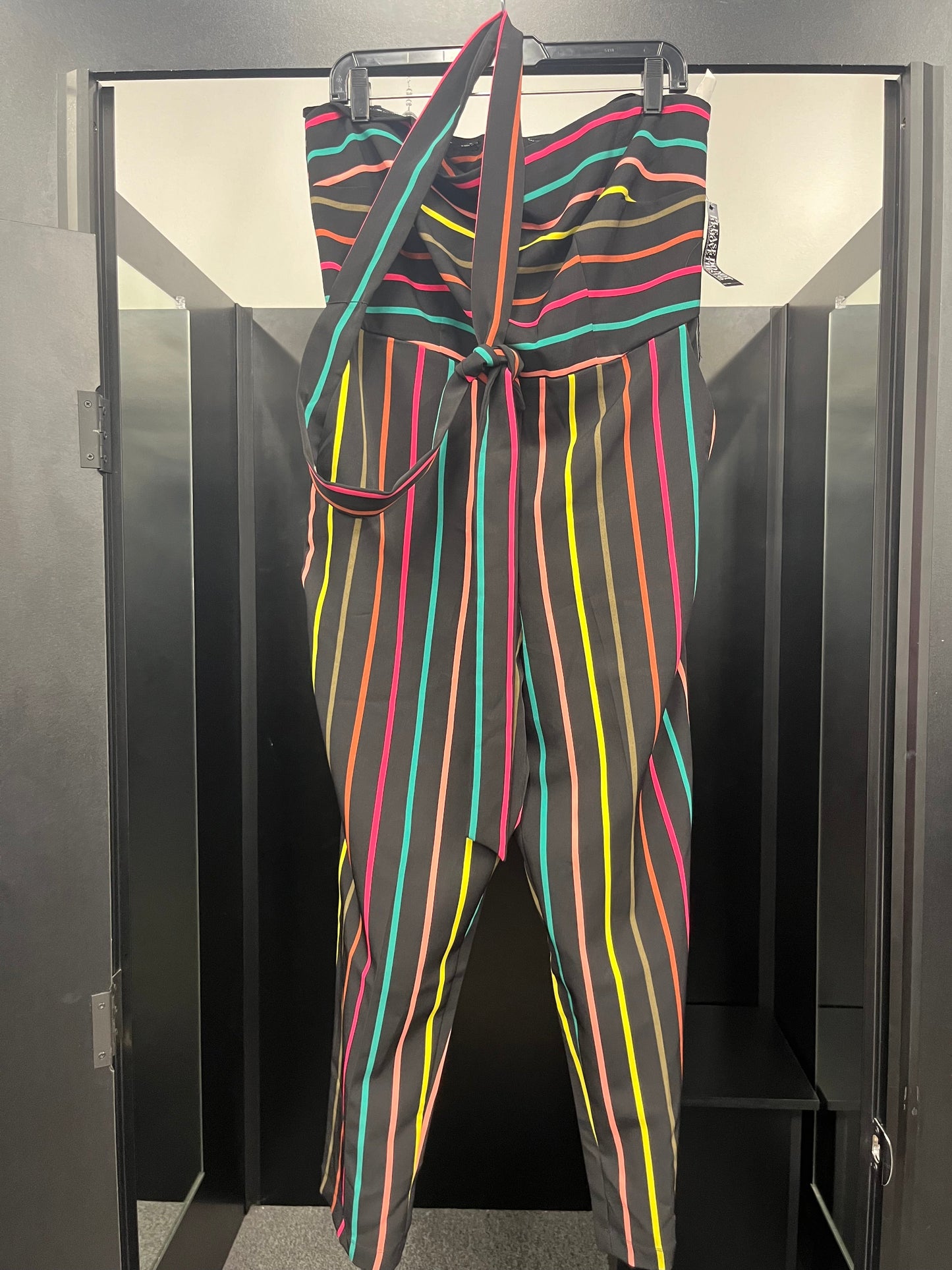 Striped Jumpsuit New York And Co, Size L