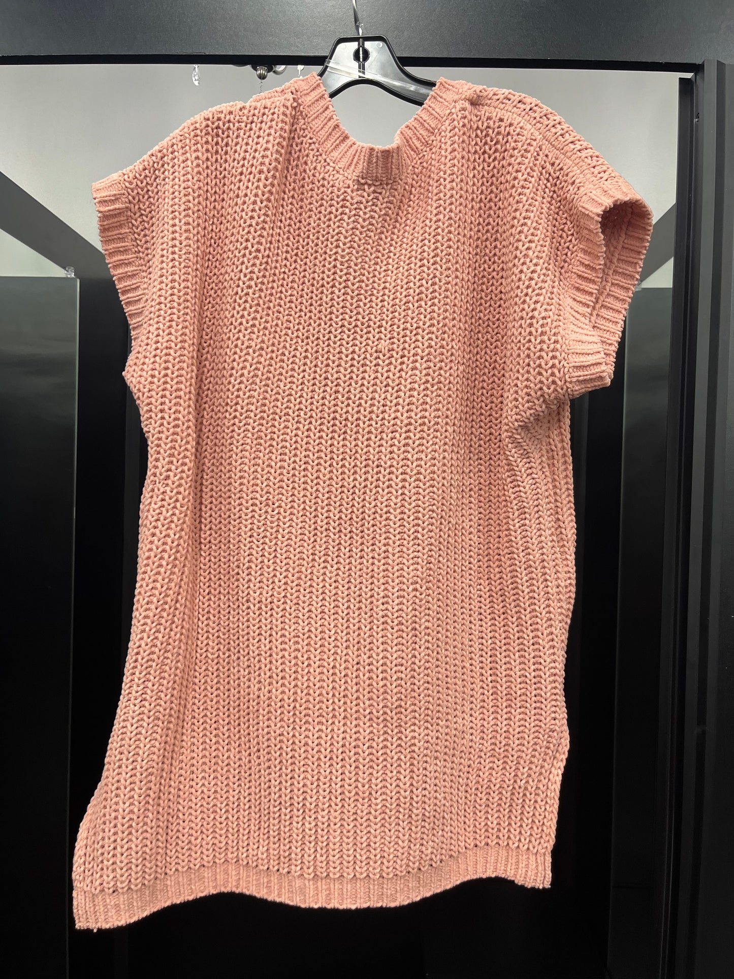 Sweater By Pol In Peach, Size: M