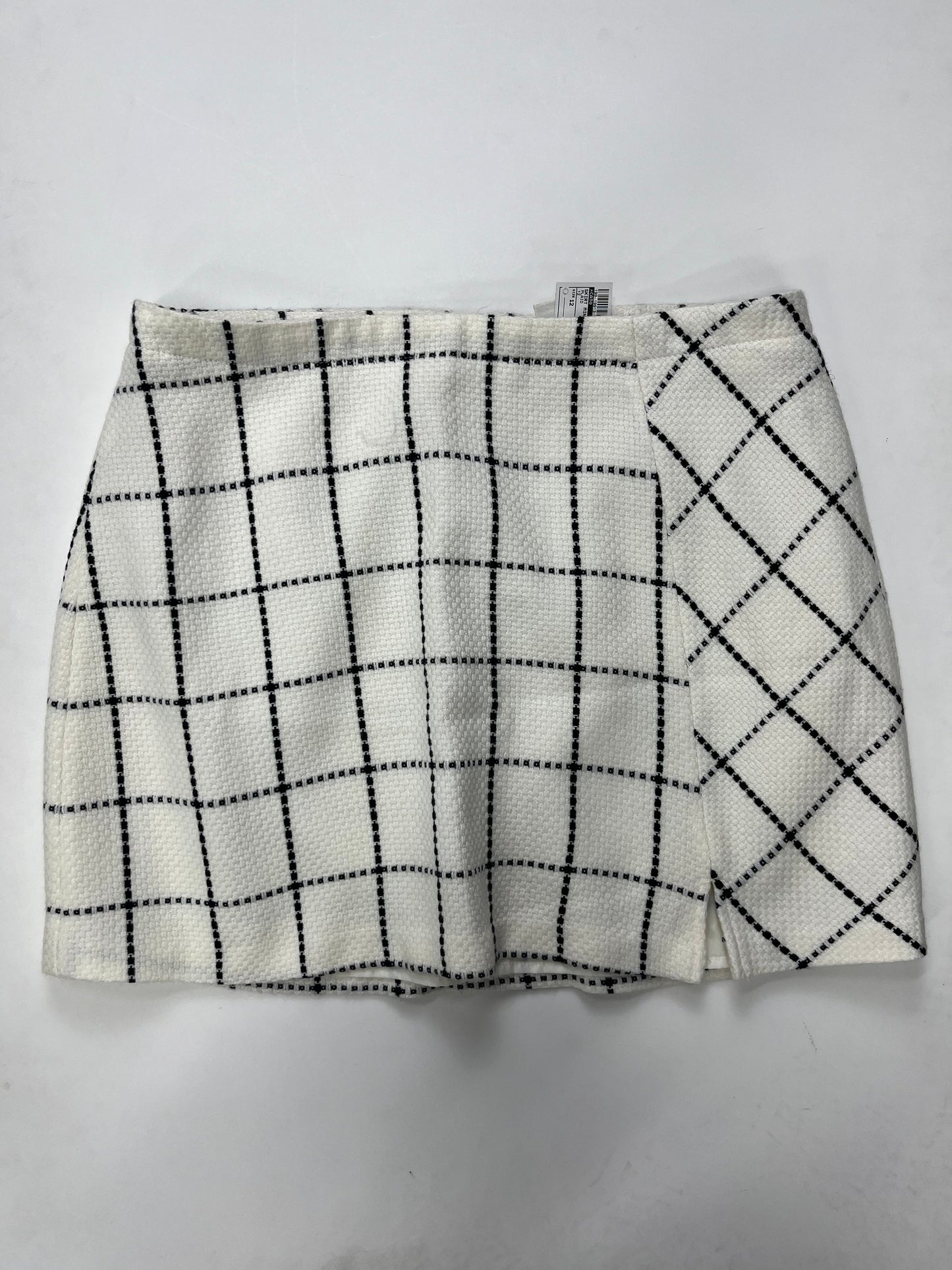 Skirt Mini & Short By Cato  Size: 12