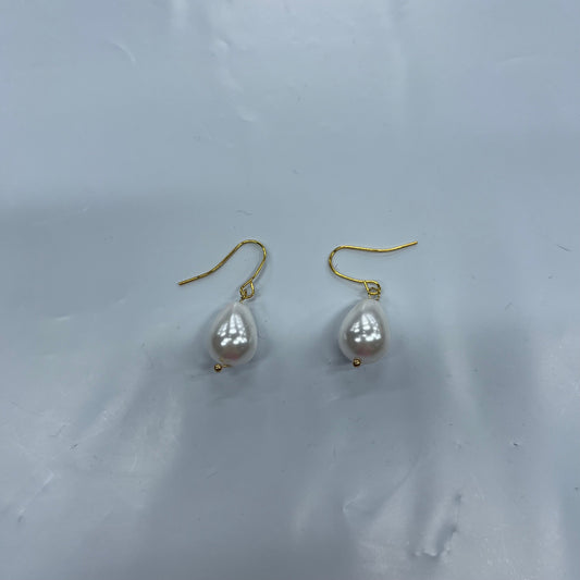 Earrings Other By Cmc 18kt Plated Over Stainless Steel