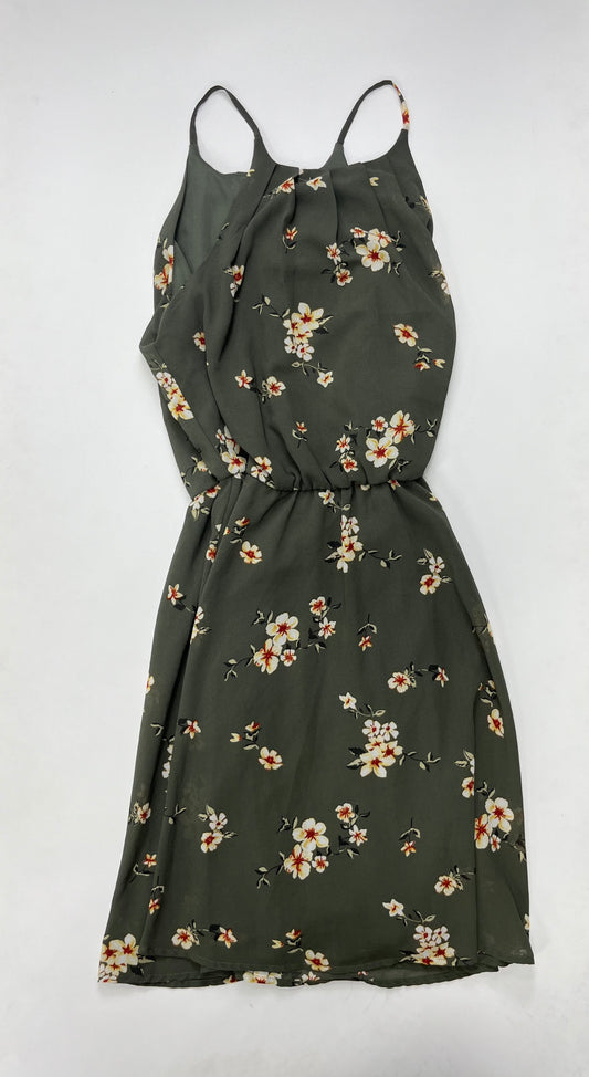 Clothes Mentor | Gently Used Womens Clothes and Accessories - brand-blue- rain - brand-blue-rain Clothes Mentor | Gently Used Womens Clothes and Accessories - brand-blue- rain - brand-blue-rain