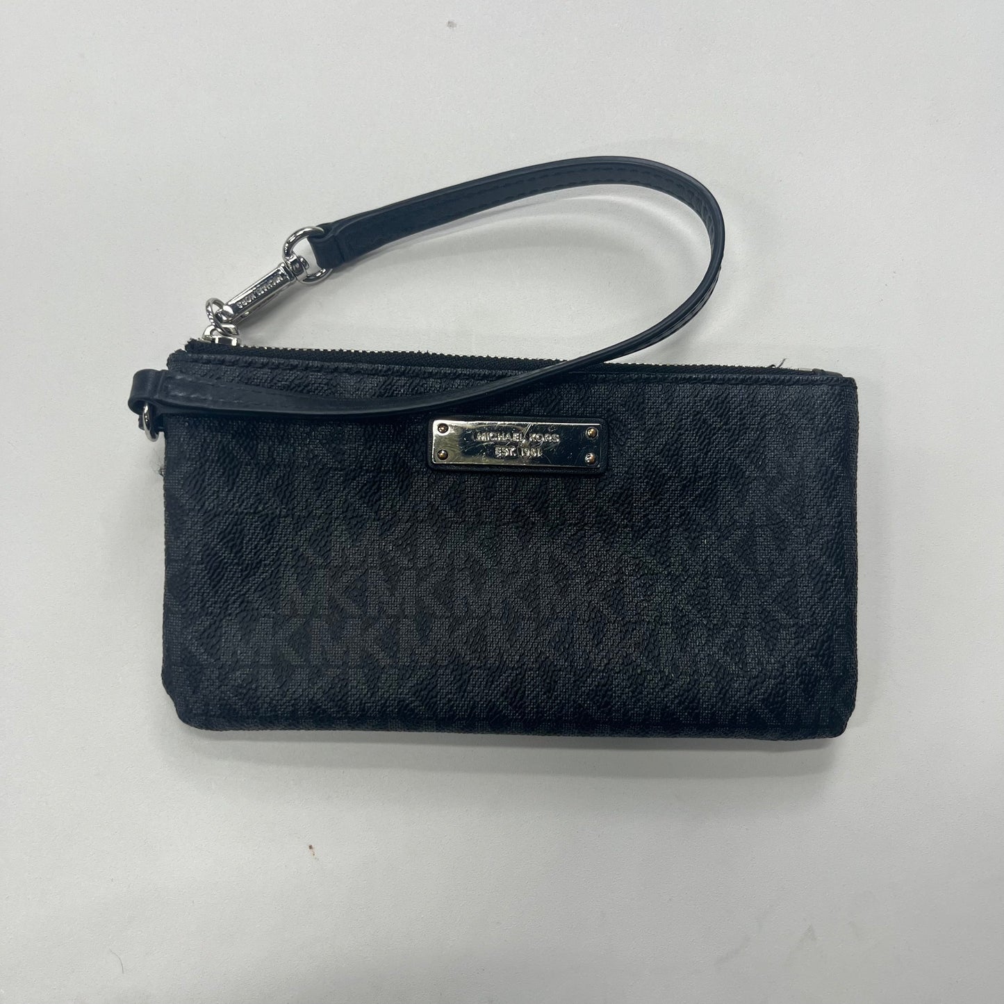 Wristlet By Michael Kors  Size: Small