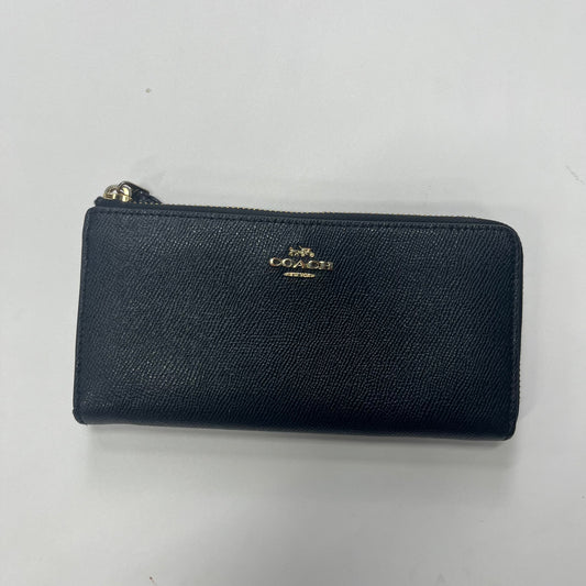 Wallet Designer By Coach  Size: Medium