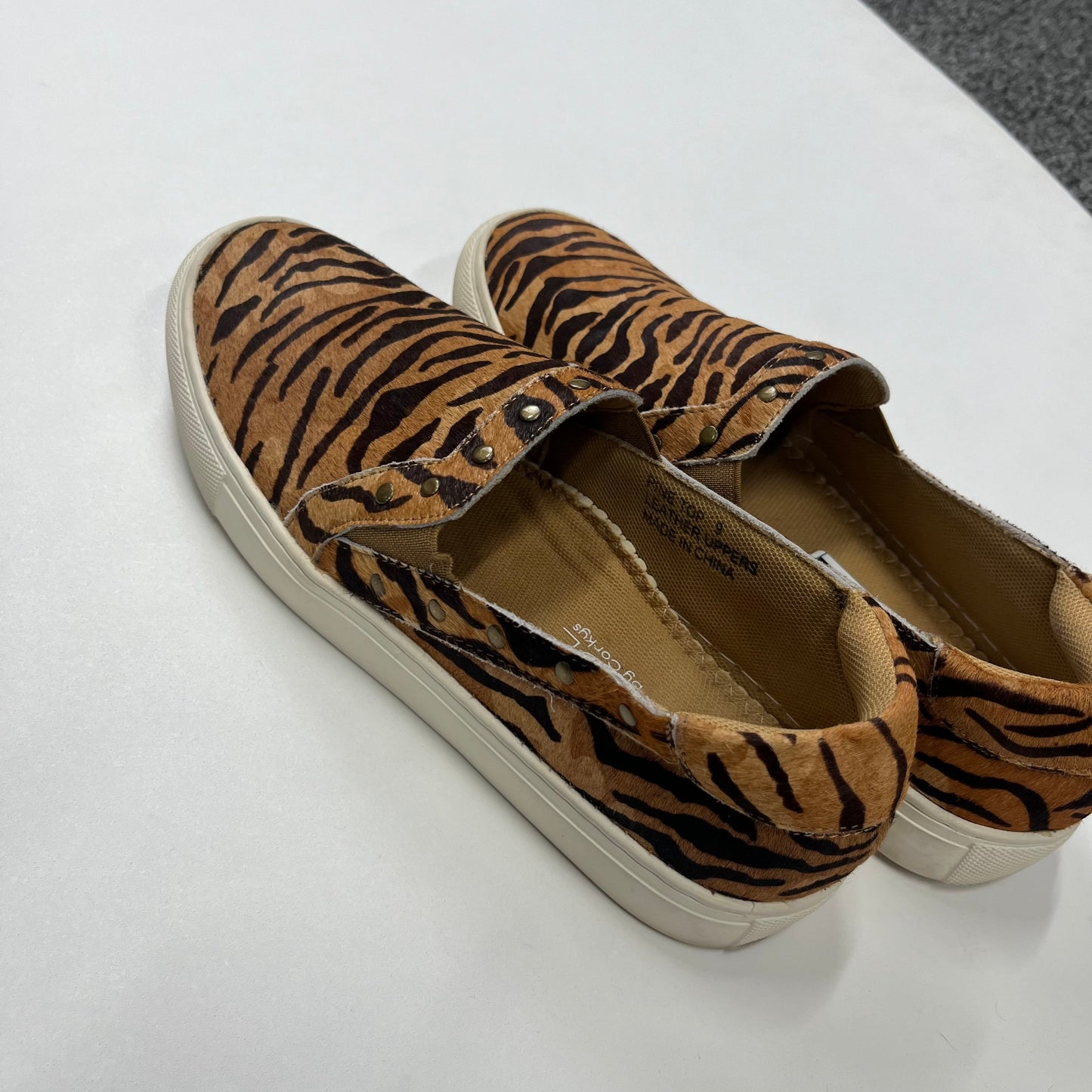 Animal Print Shoes Flats Loafer Oxford Corkys, Size 9