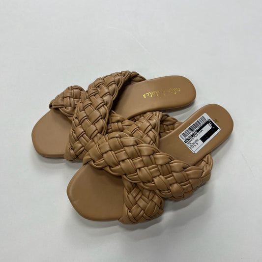 Tan Sandals Flip Flops Altard State, Size 7.5