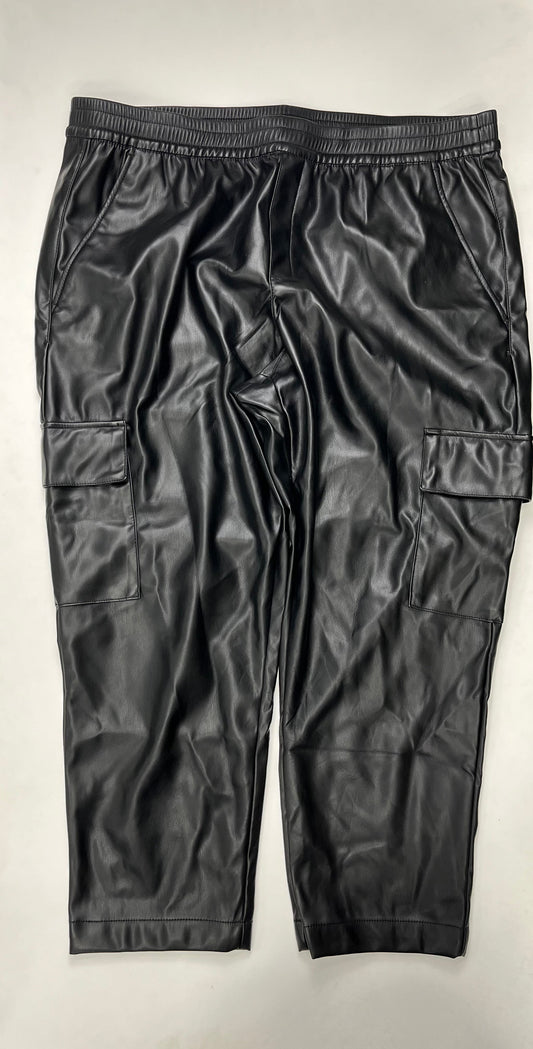 Black Pants Cargo & Utility Gap NWT, Size 8