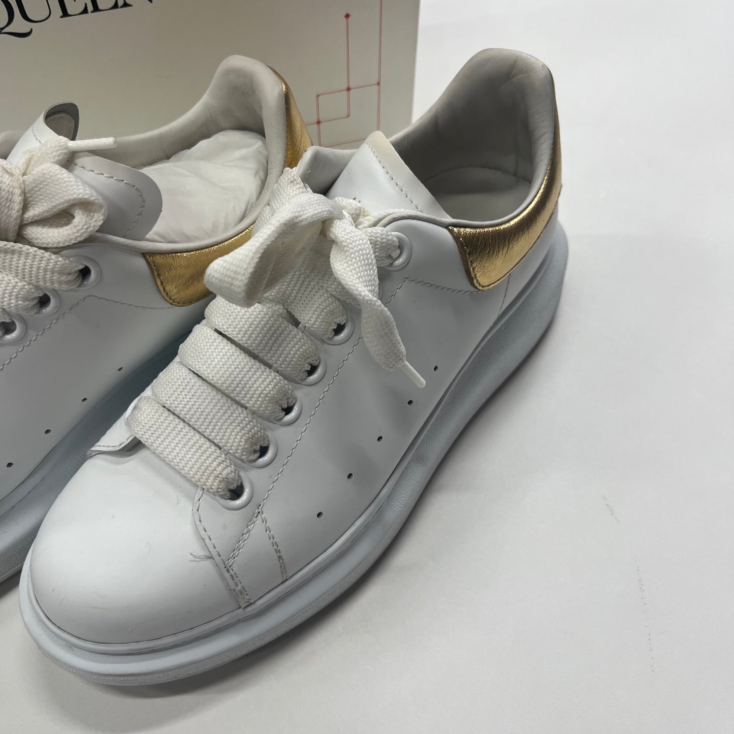 White Shoes Athletic Alexander Mcqueen, Size 7