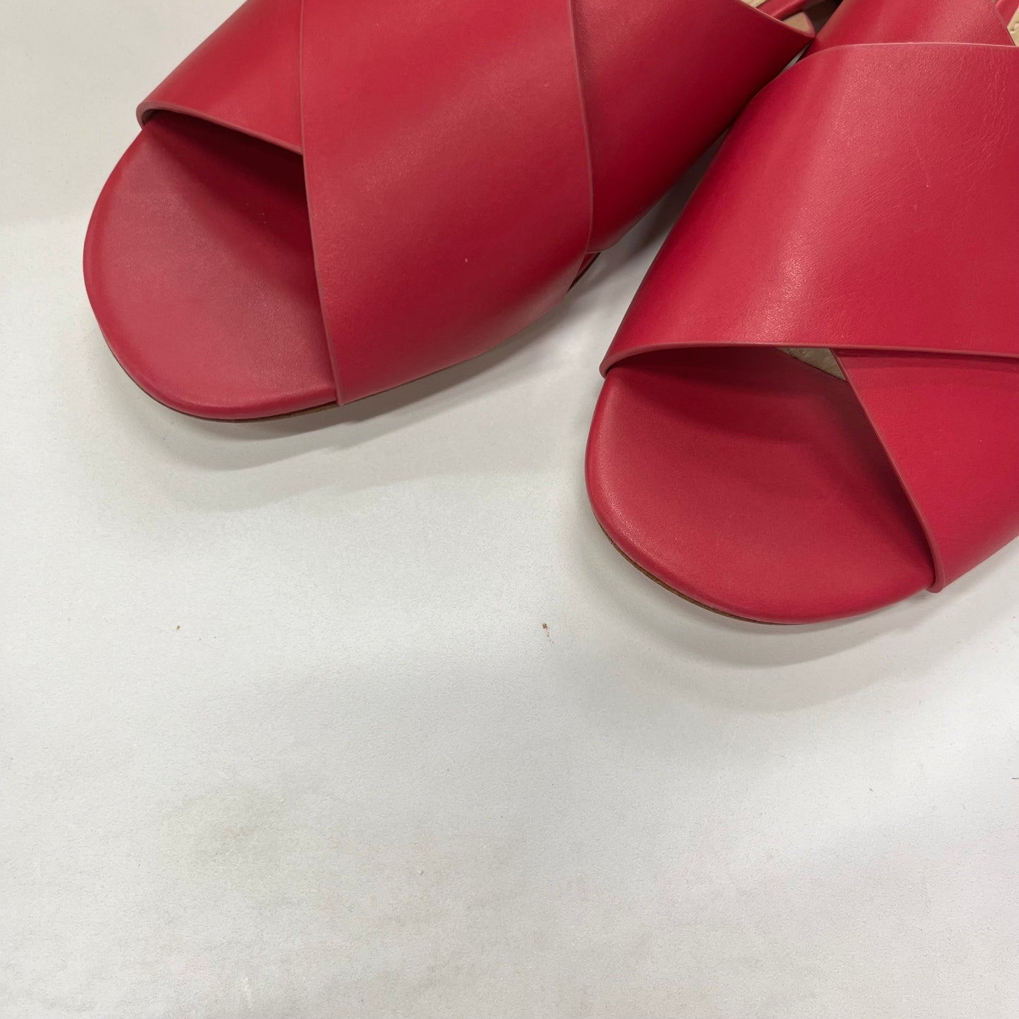 Pink Sandals Flats Michael Kors, Size 9.5