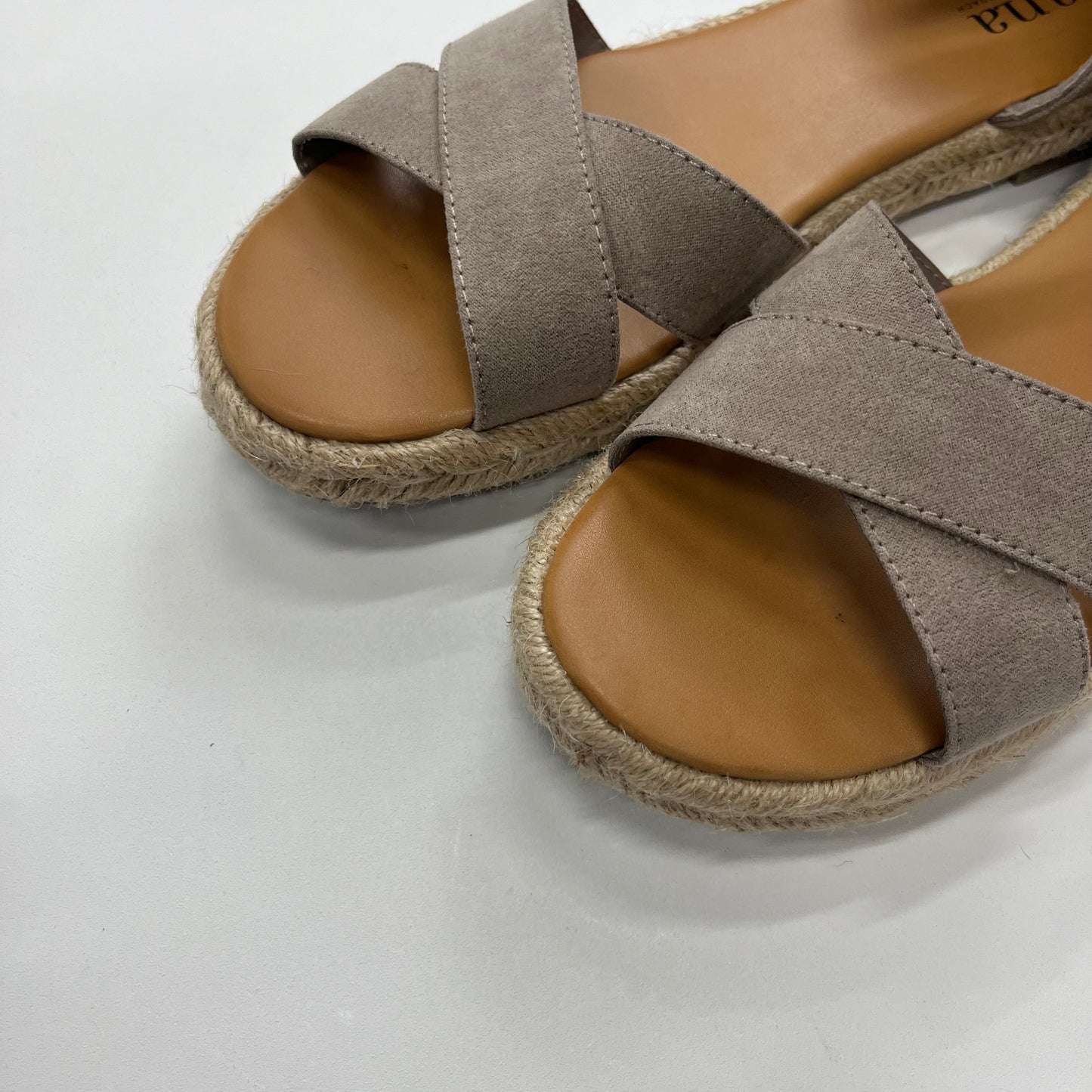 Taupe Sandals Flats Ana, Size 8