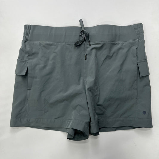 Green Athletic Shorts Apana, Size Xl