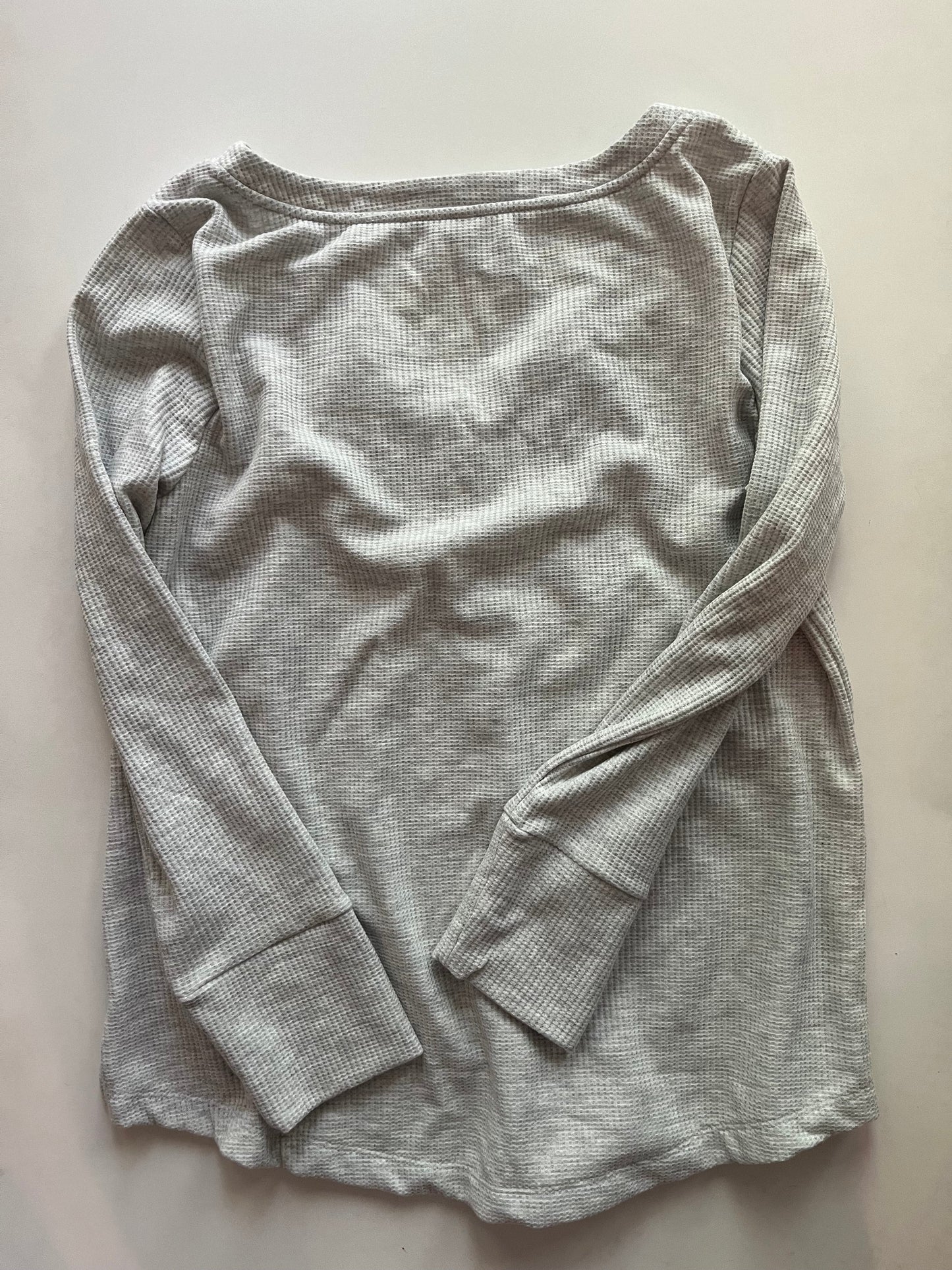 White Top Long Sleeve Soma, Size L