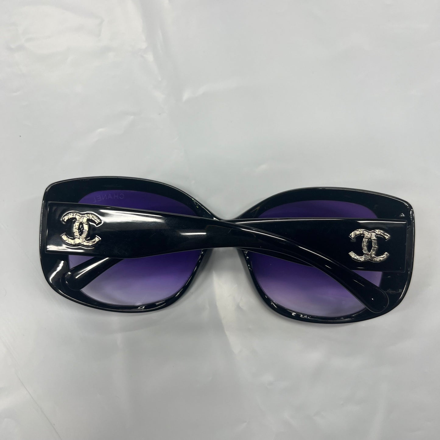 Sunglasses Chanel, Size 01 Piece