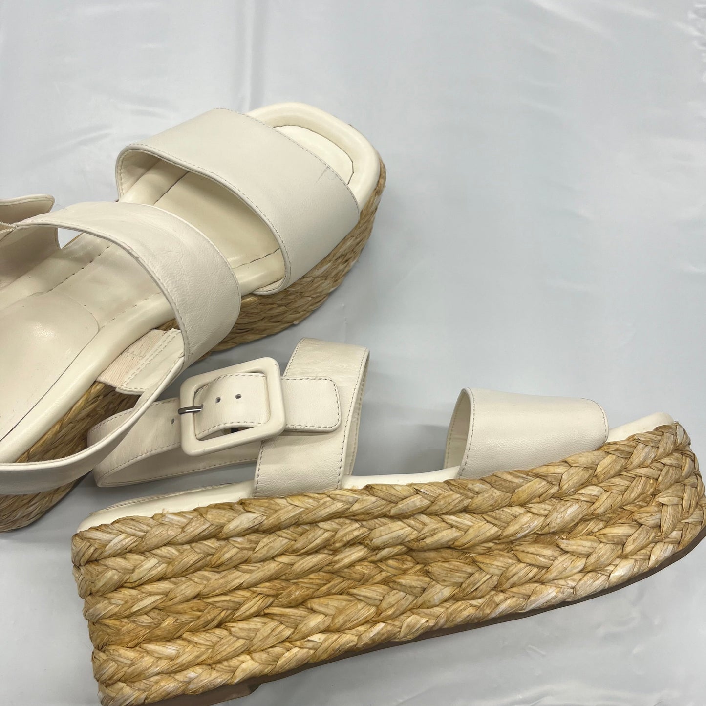 White Shoes Heels Espadrille Block Marc Fisher, Size 8.5