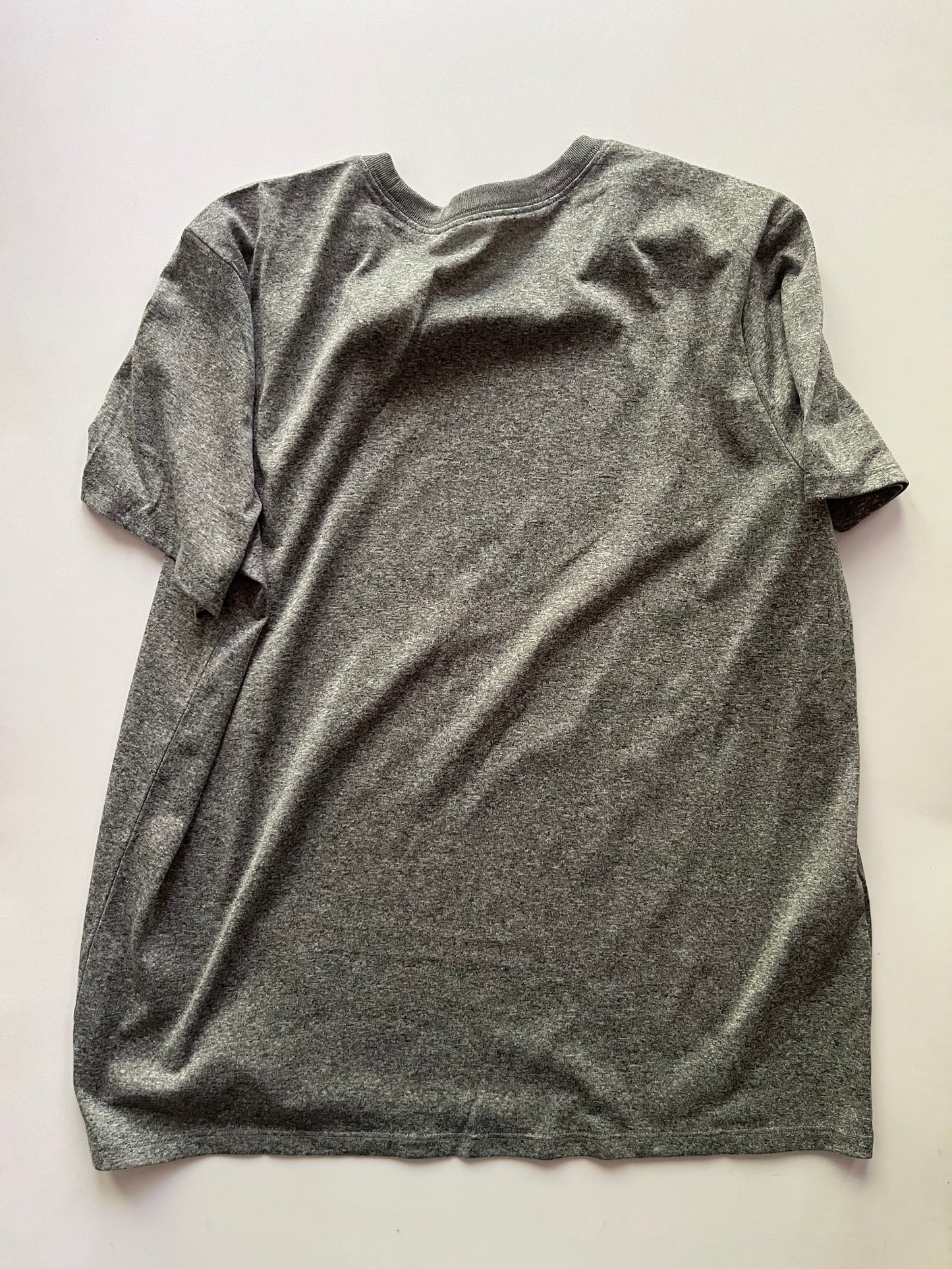 Athletic Top Short Sleeve By Nike Apparel In Grey, Size: L