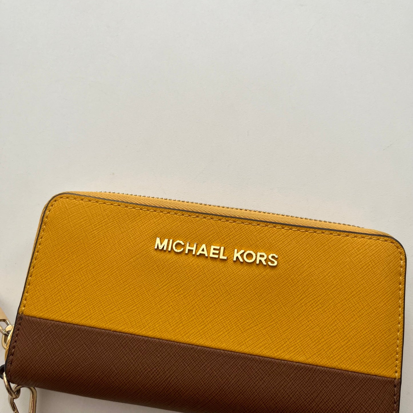 Handbag Designer By Michael Kors, Size: Medium