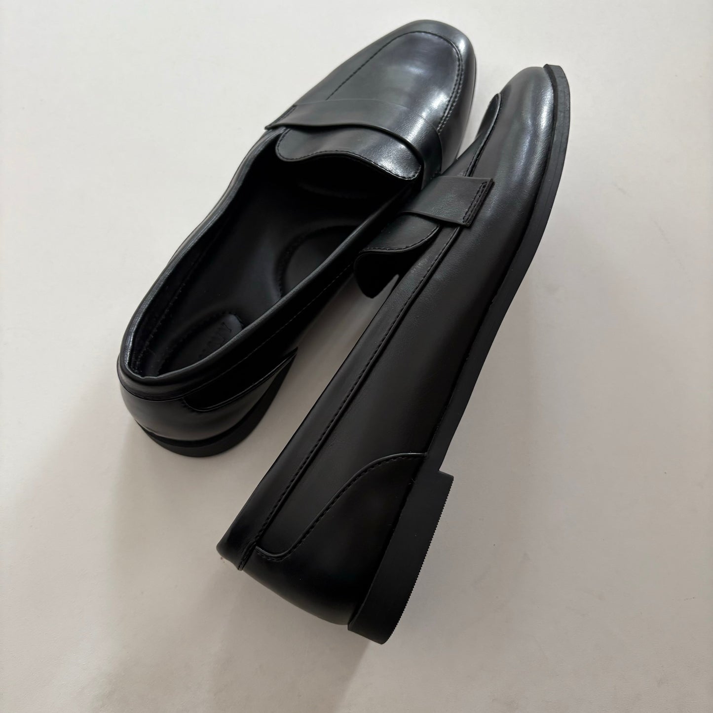 Shoes Flats By Old Navy In Black, Size: 8.5