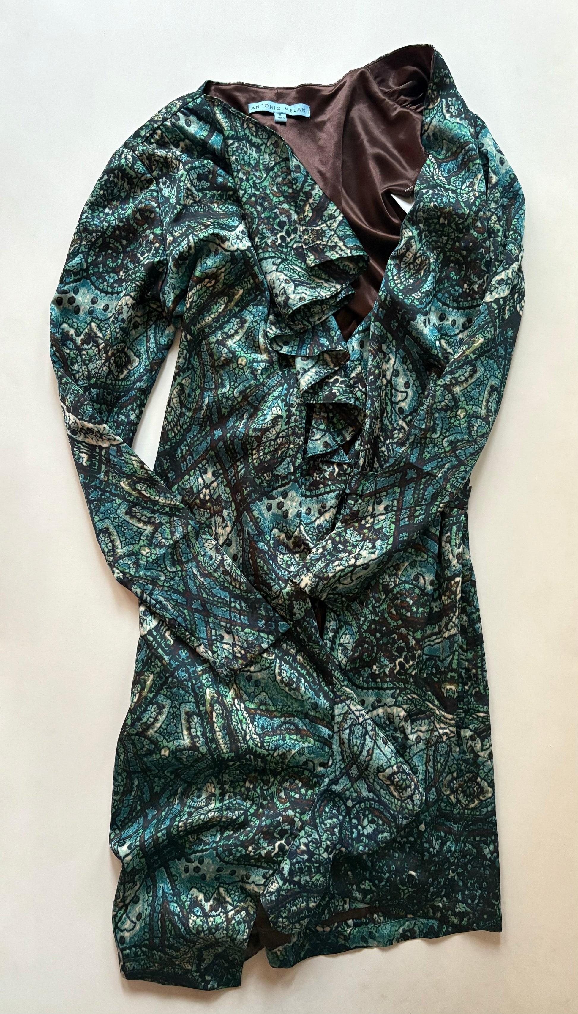 antonio melani green dress Antonio Melani | A sage moment made for evenings outthe Campbell Jacquard Sweetheart Neck Midi brings just the right amount of structure and softness