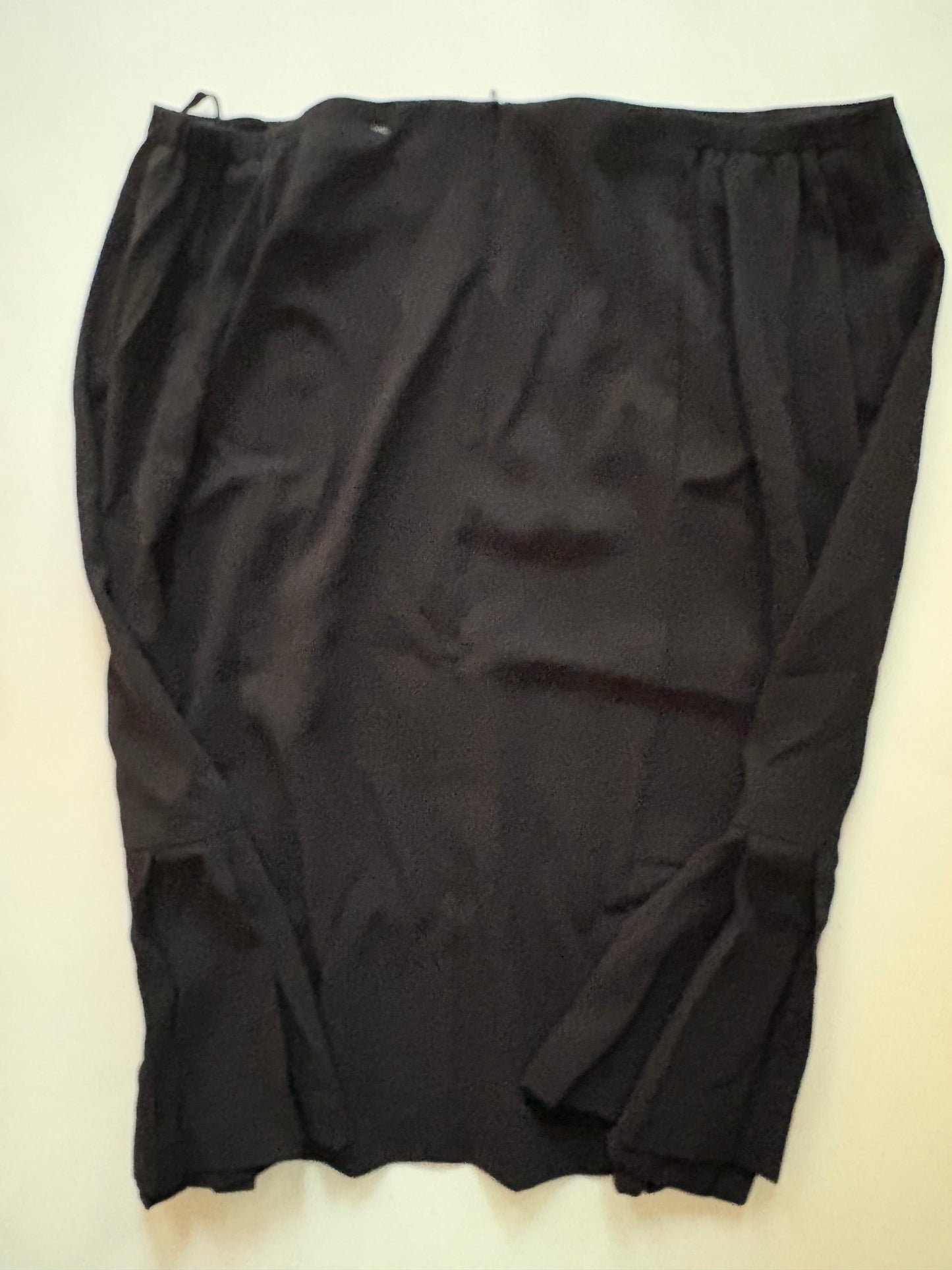 Skirt Midi By Cato In Black, Size: 20