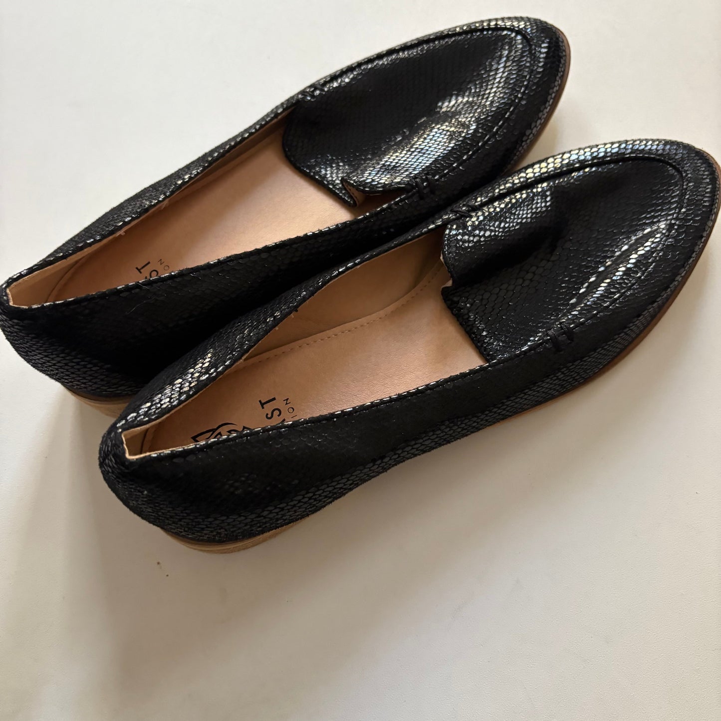 Shoes Flats By Cmc In Black, Size: 8.5