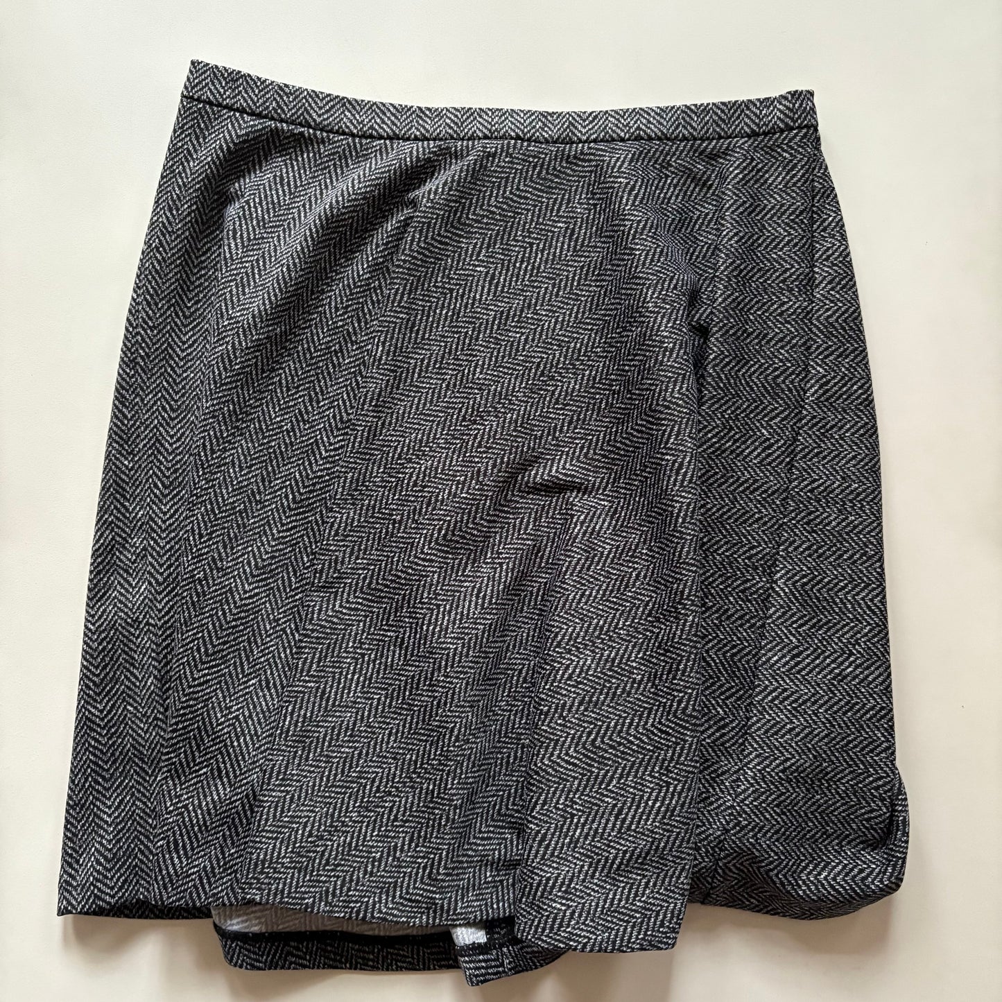 Skirt Mini & Short By Michael Kors In Black & White, Size: 10