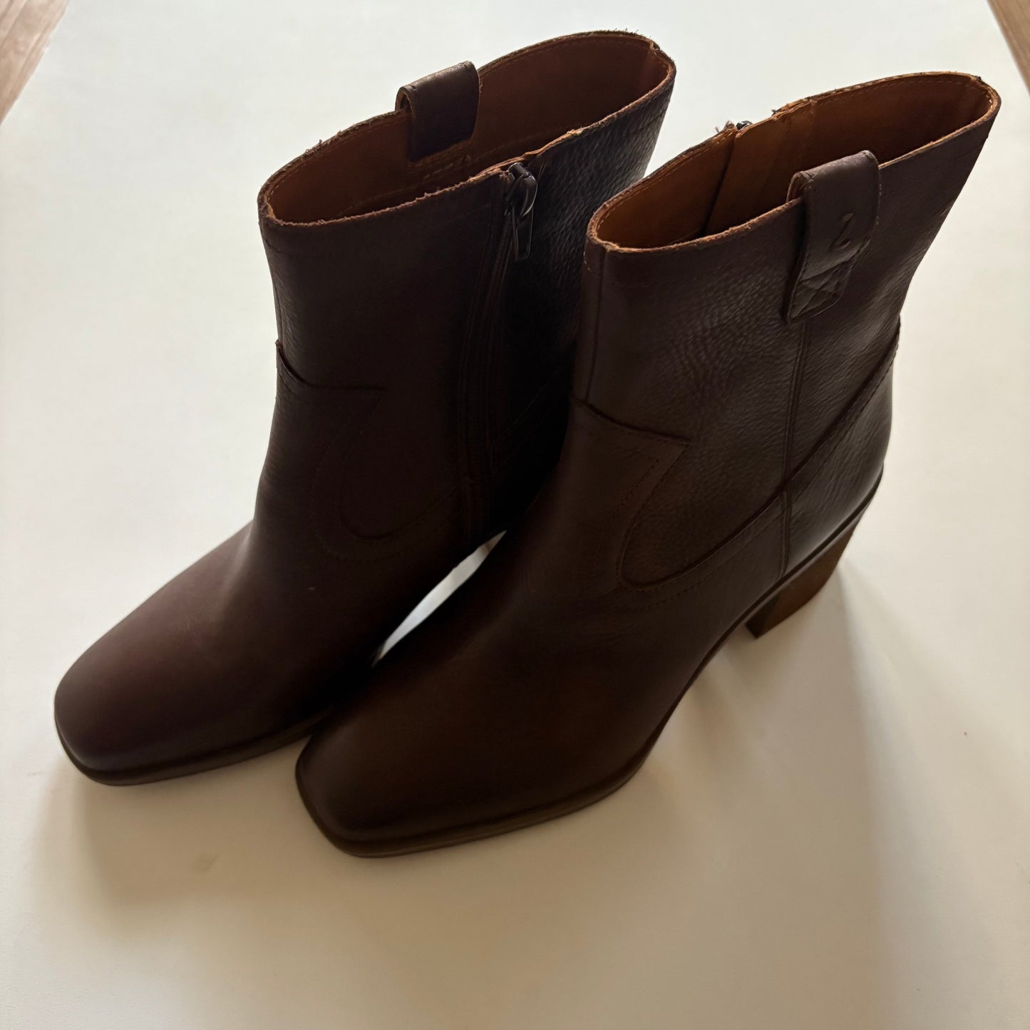 Boots Ankle Heels By Zodiac In Brown, Size: 8.5