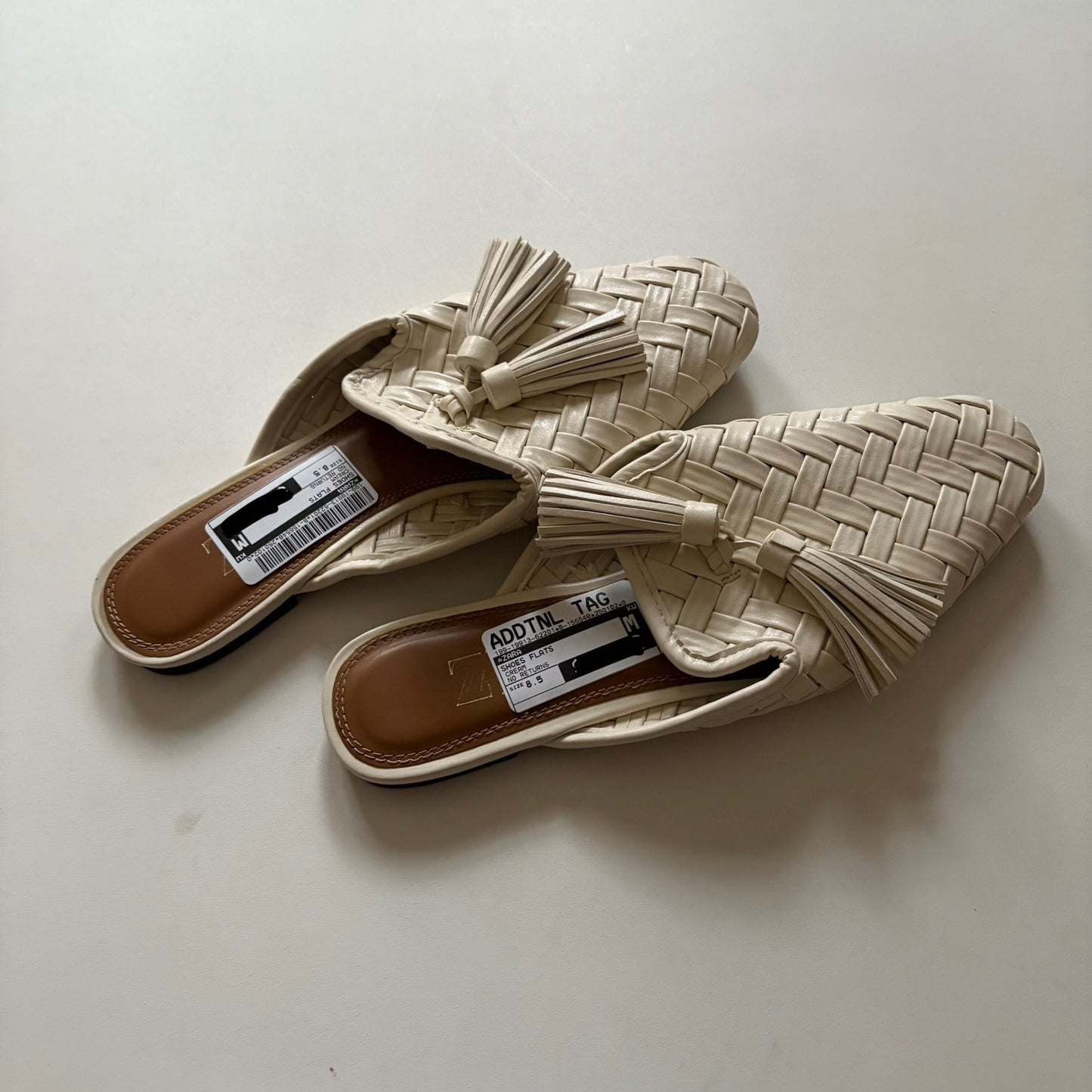 Shoes Flats By Zara In Cream, Size: 8.5