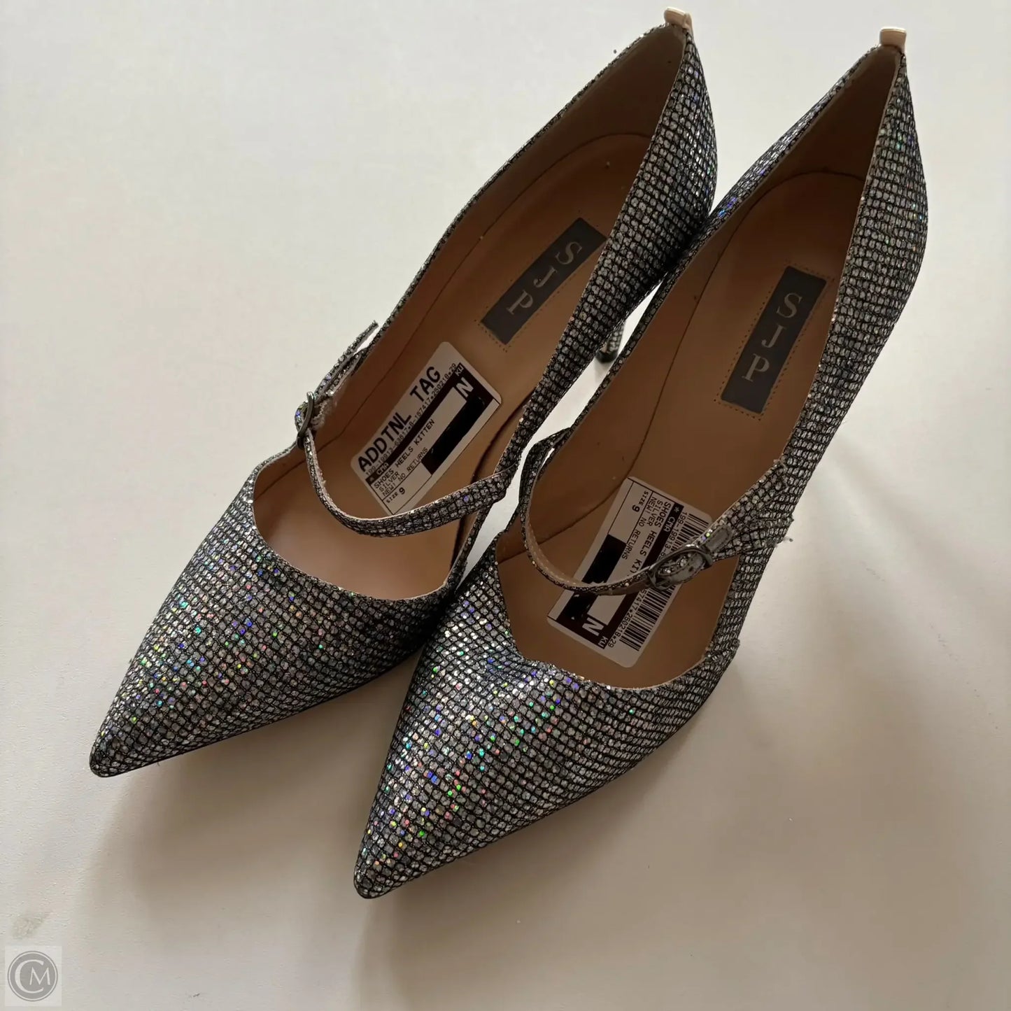 Shoes Heels Kitten By Cma In Silver, Size: 9
