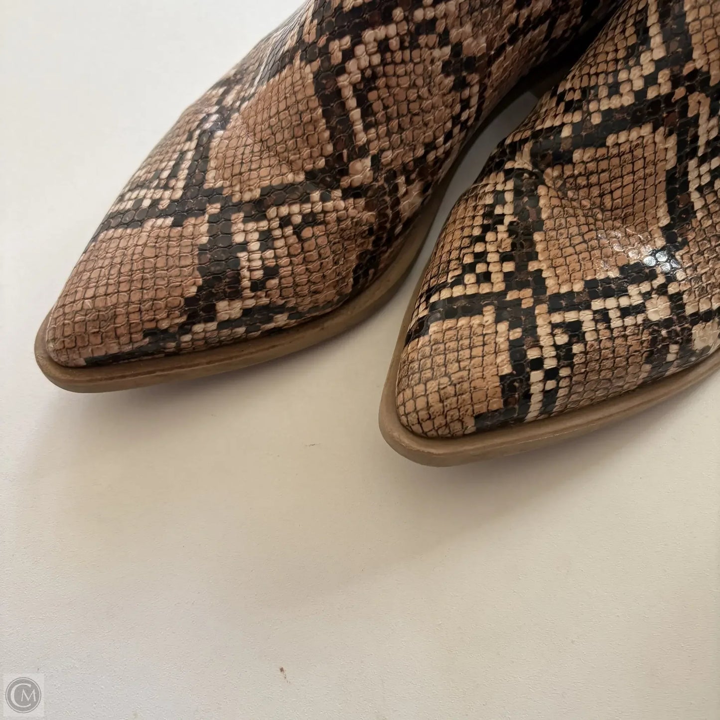 Boots Ankle Flats By Steve Madden In Animal Print, Size: 6.5