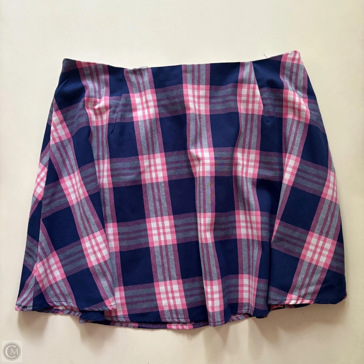 Skirt Mini & Short By Crown And Ivy In Plaid Pattern, Size: 10