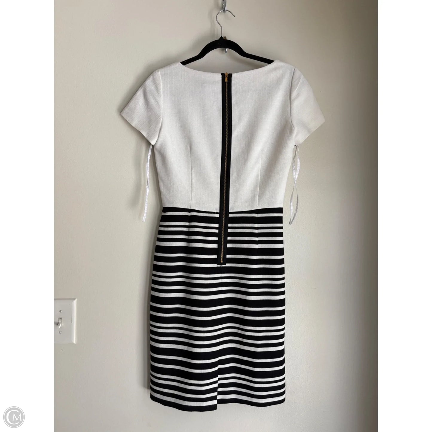 Dress Work By Tahari By Arthur Levine In White, Size: S