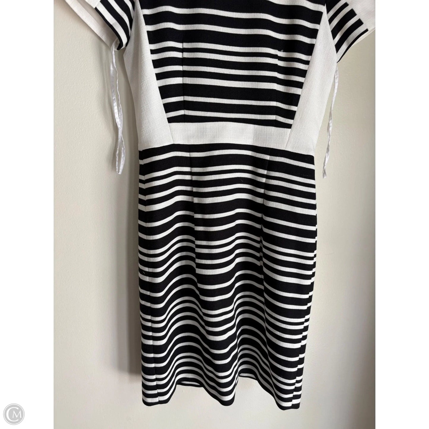 Dress Work By Tahari By Arthur Levine In White, Size: S