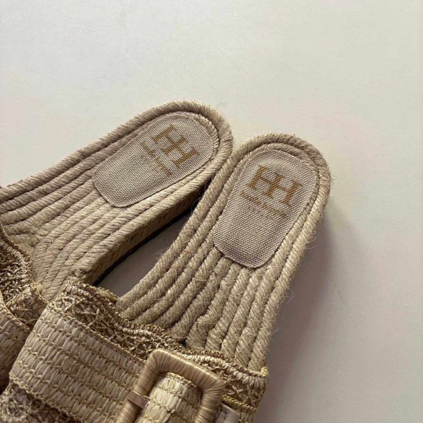 Sandals Flats By Haute Hippie In Tan, Size: 8.5