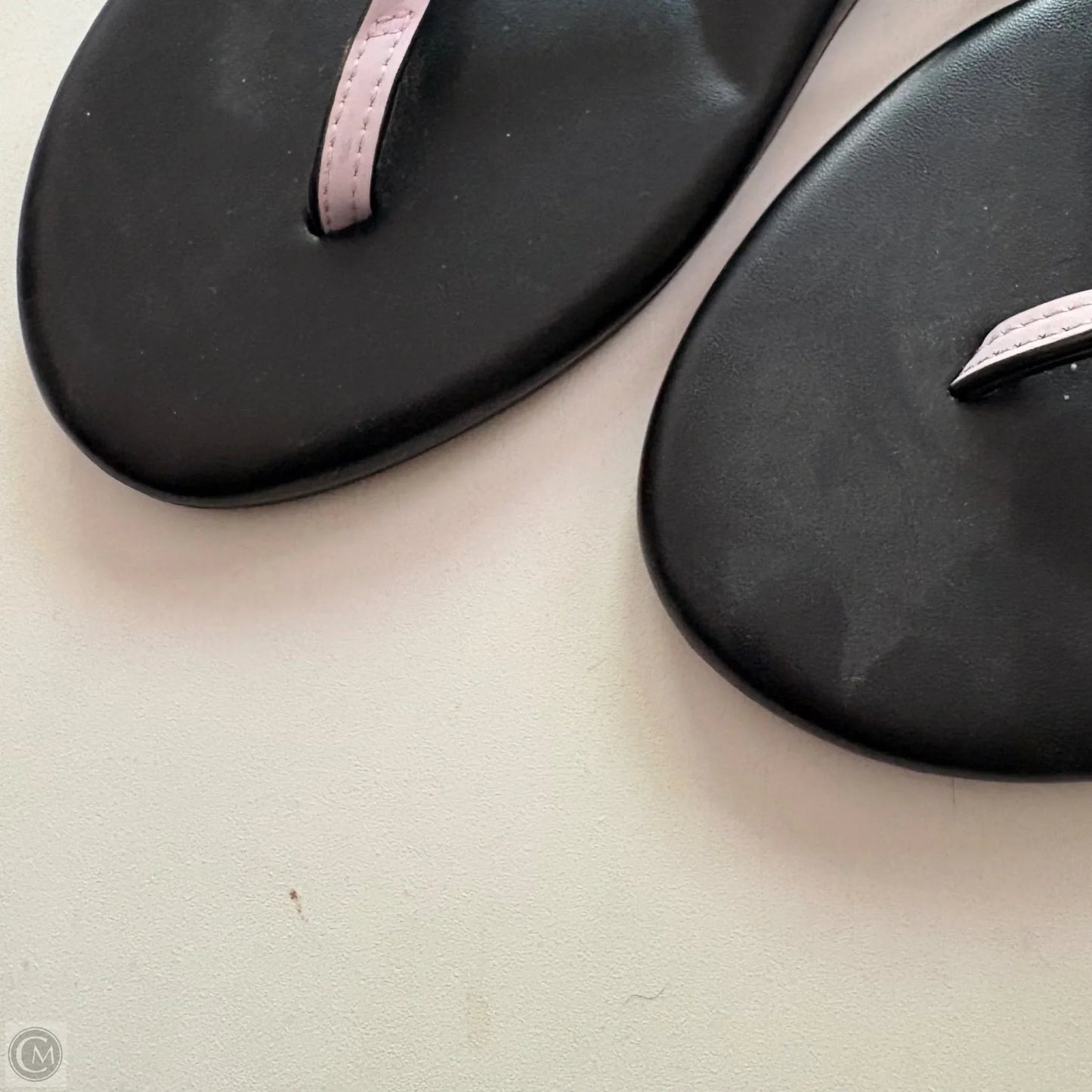 Sandals Flip Flops By solei In Black, Size: 9