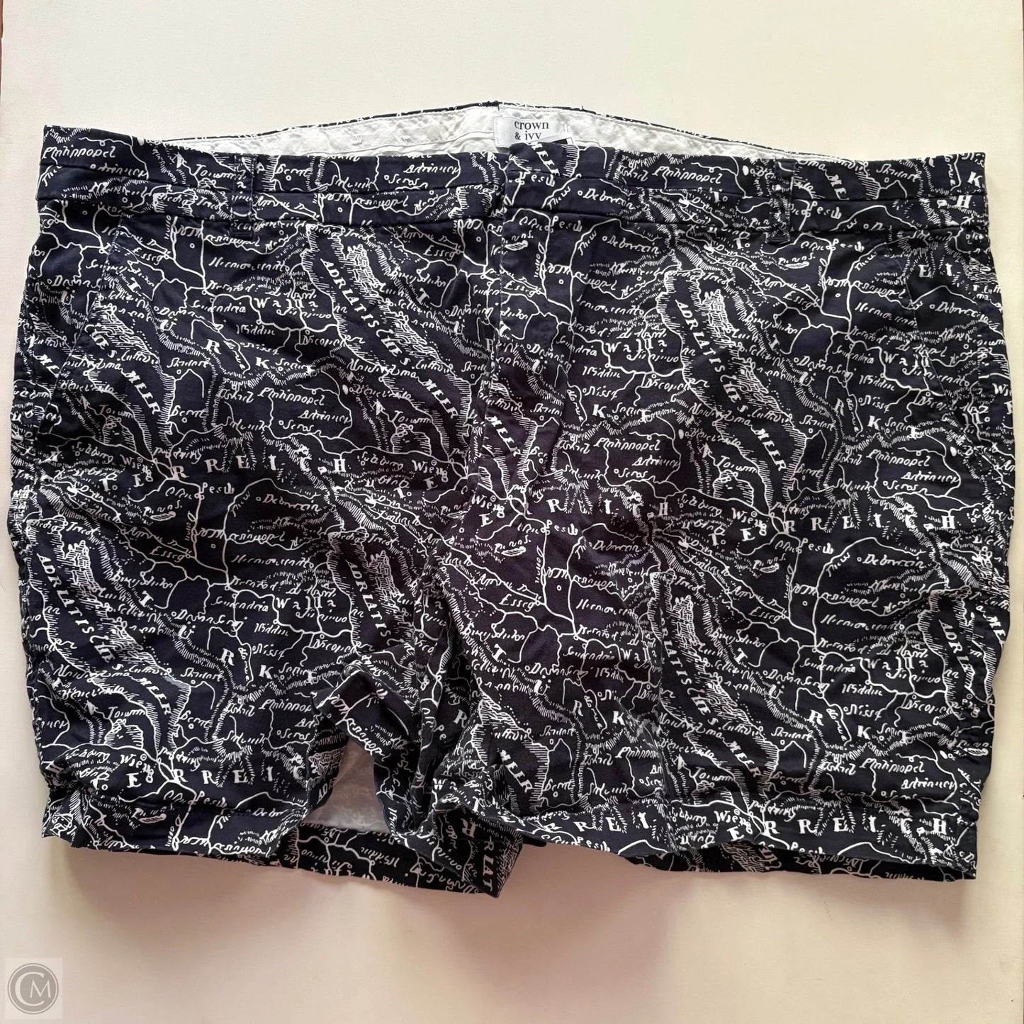 Shorts By Crown And Ivy In Navy, Size: 24