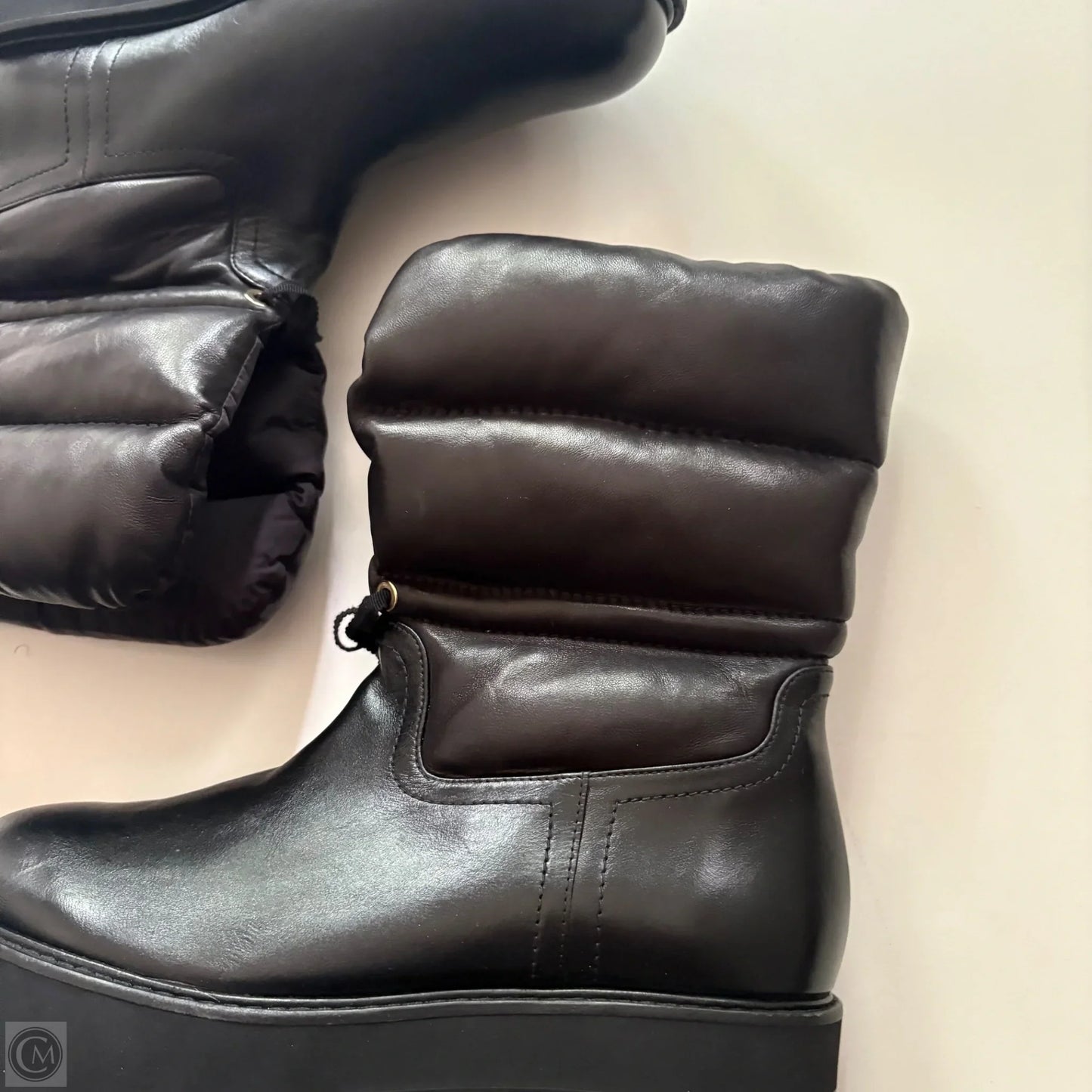 Boots Designer By Stuart Weitzman In Black, Size: 7