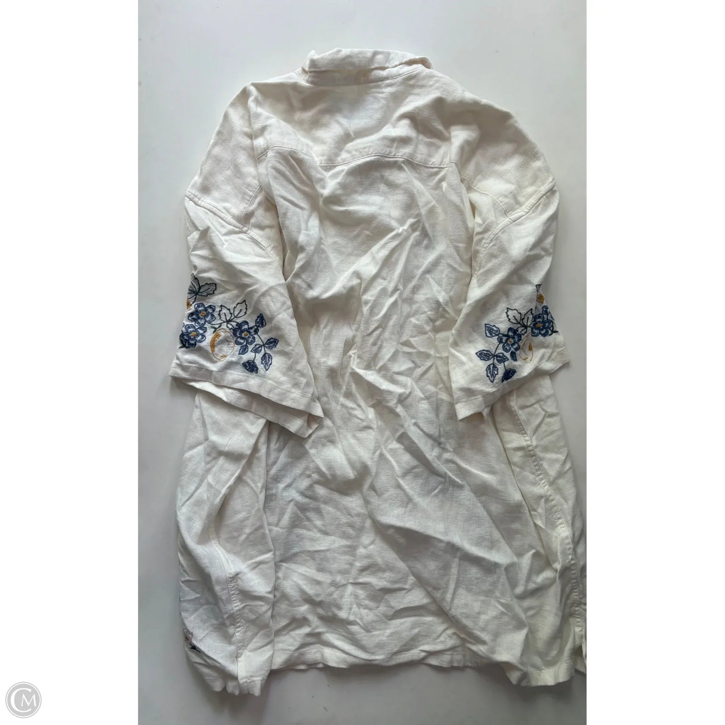 Top Short Sleeve By Abercrombie And Fitch In Cream, Size: 2x