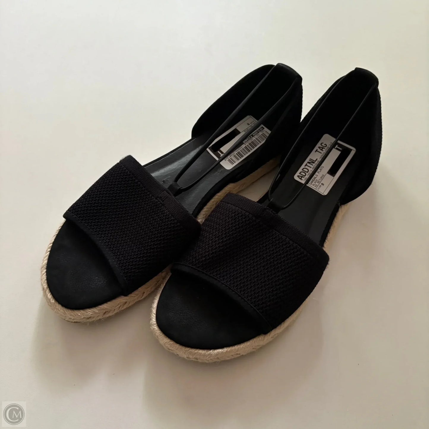 Sandals Flats By Eileen Fisher In Black, Size: 9
