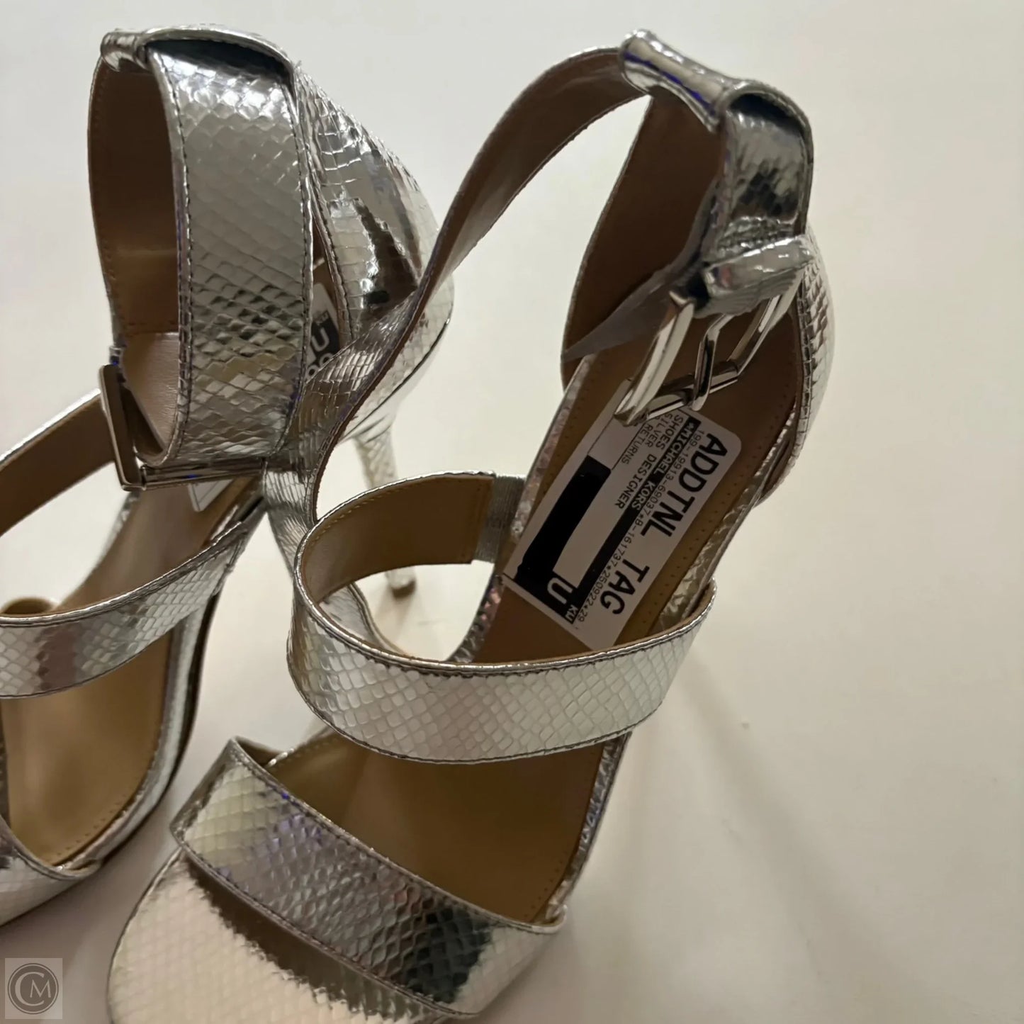 Shoes Designer By Michael Kors In Silver, Size: 6